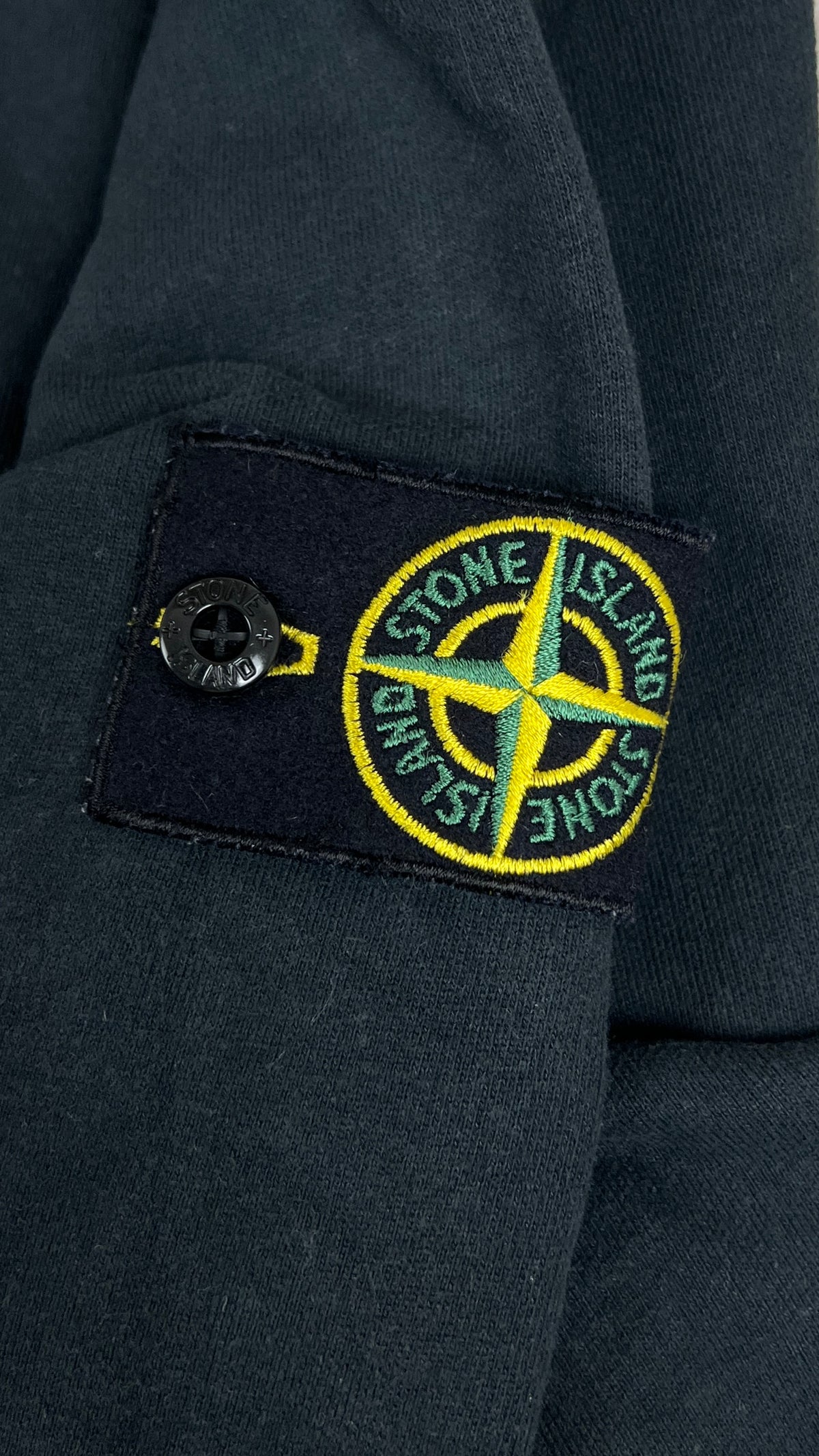 Sweat-shirt Hoodie Zippé Stone Island Noir Taille S – photo complémentaire 2 – NB08 Shop