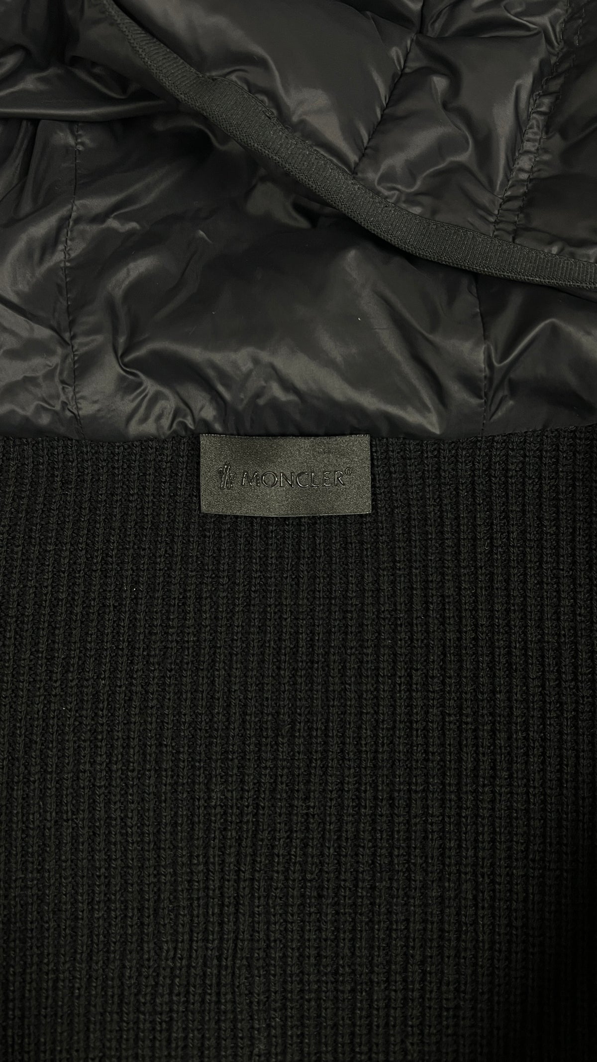 Cardigan Zippé Moncler Hybride à Capuche, Noir, Taille L, Neuf — photographie complémentaire 4