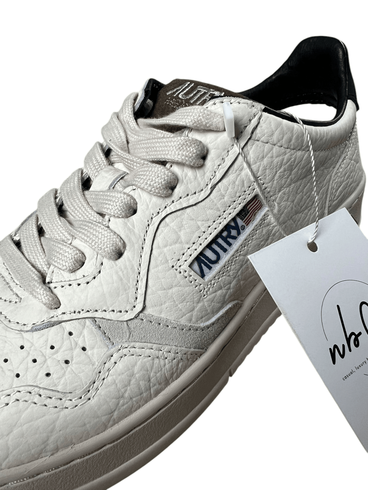 SNEAKERS AUTRY - NB08 SHOP