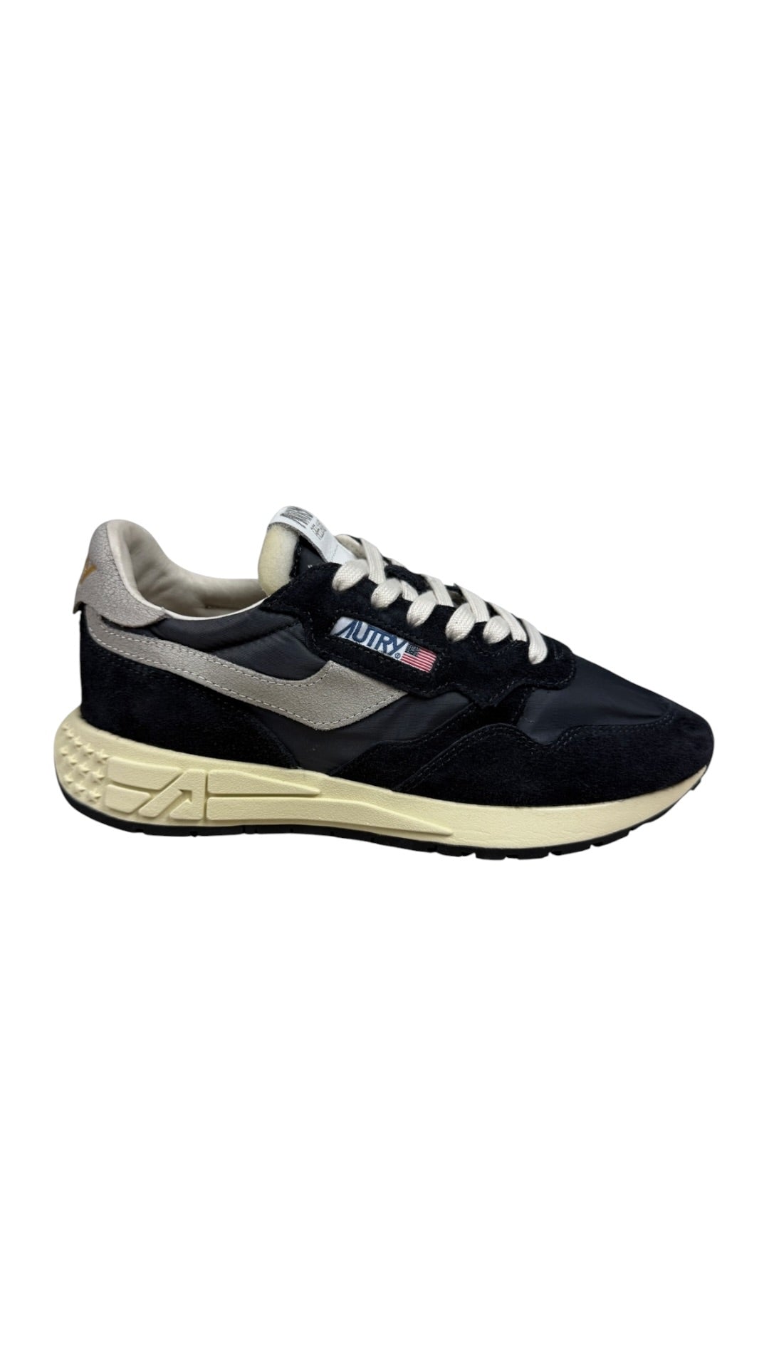 Sneakers Autry noir taille 39 - Vue de face