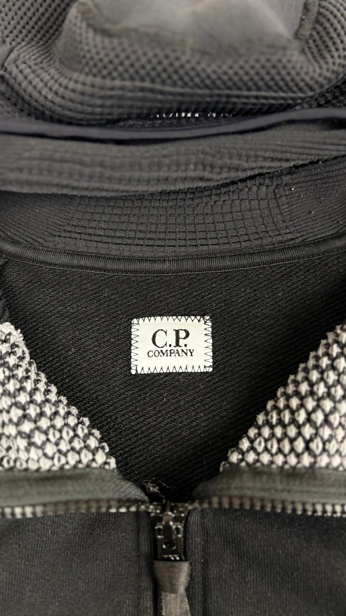 Gilet C.P Company noir taille XL - Détail