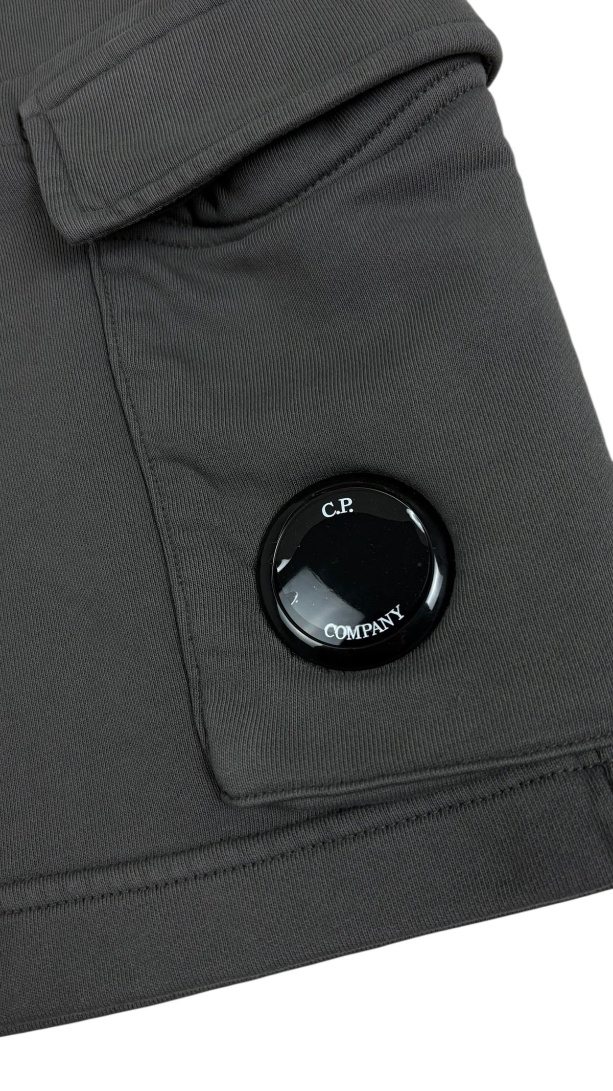 Short C.P Company gris taille S - Détail