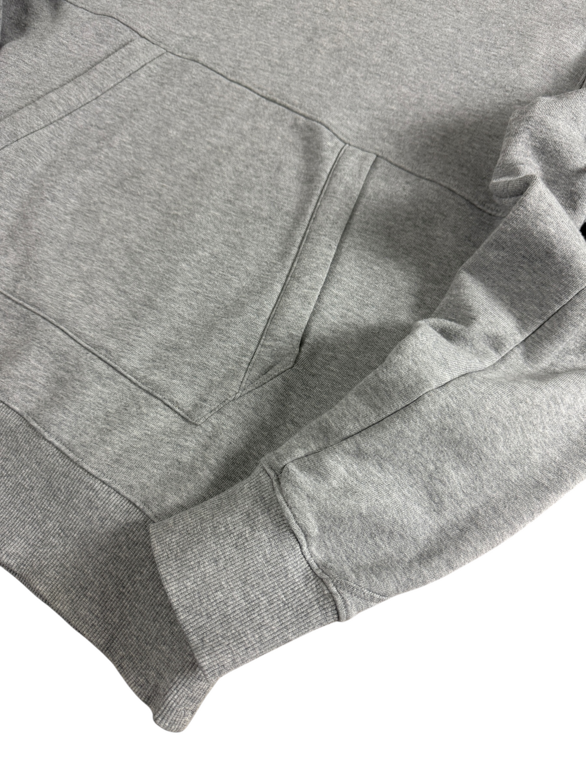 Sweat C.P Company gris taille M - Détail