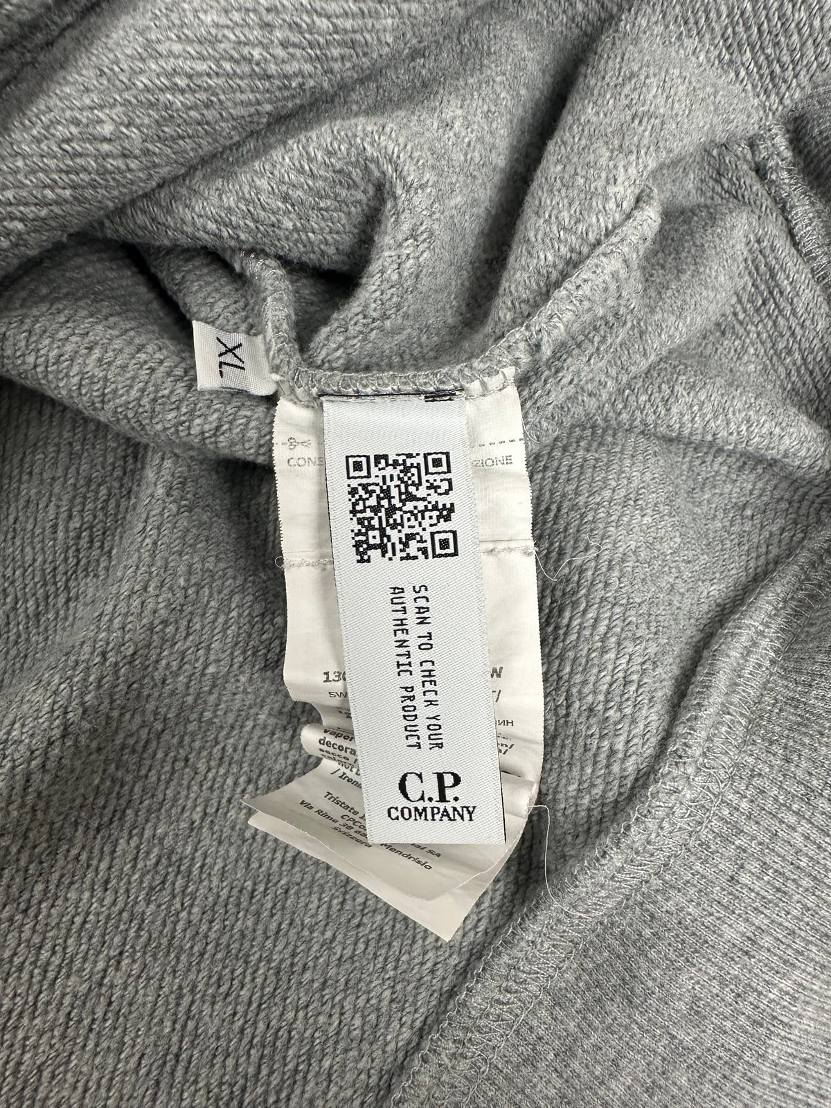 Sweat C.P Company gris taille XL - Détail