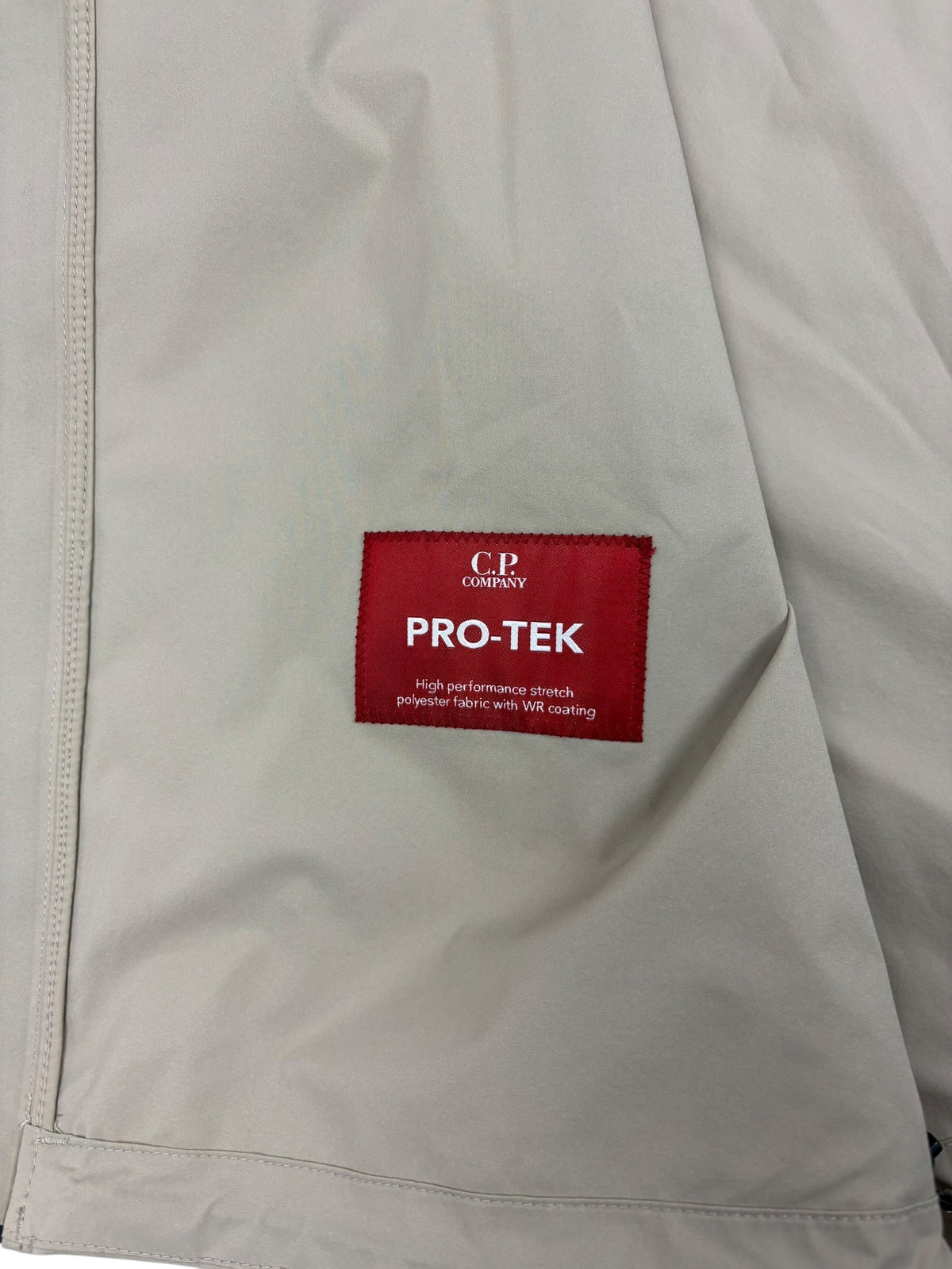 Veste C.P Company crème taille 50 - Détail