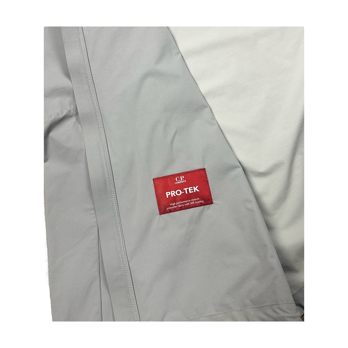 VESTE À CAPUCHE C.P COMPANY - NB08
