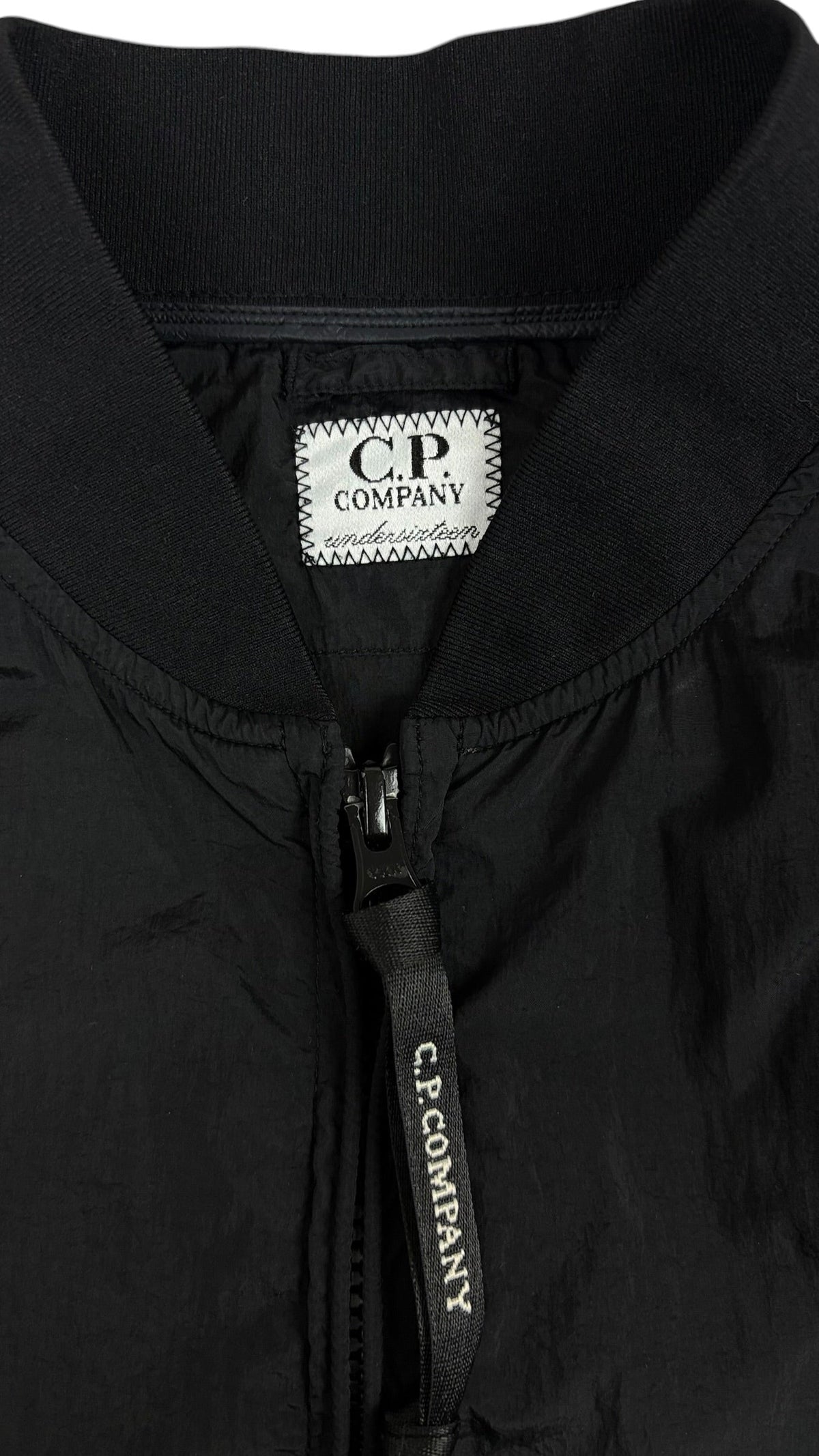 Veste C.P Company noir taille 12 ans - Détail