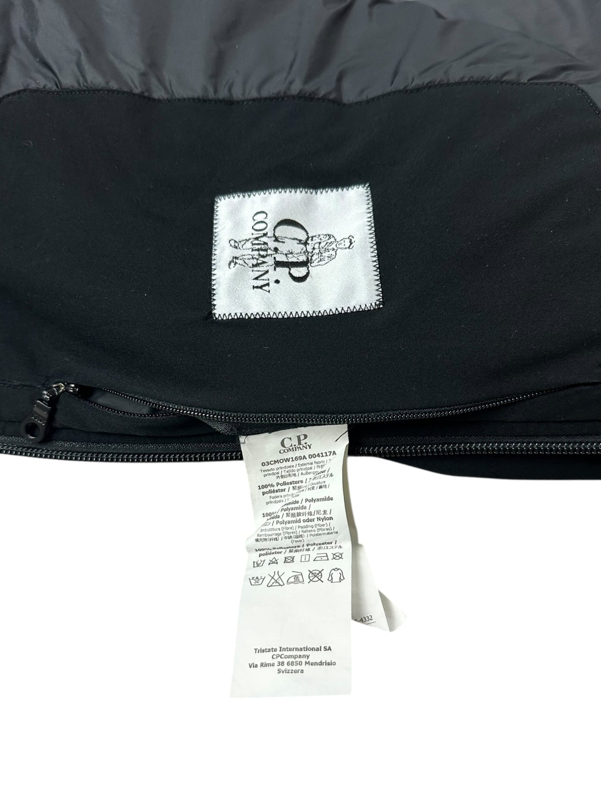 Veste C.P Company noir taille 48 - Logo et étiquette
