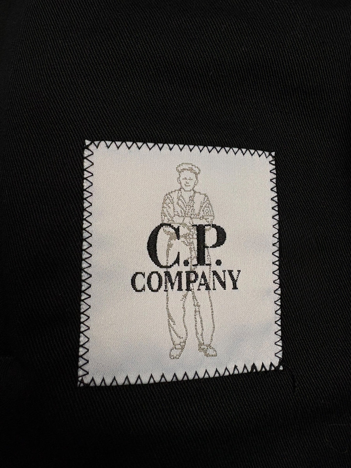 Jacke C.P Company in Schwarz, Größe XL - Logo und Etikett