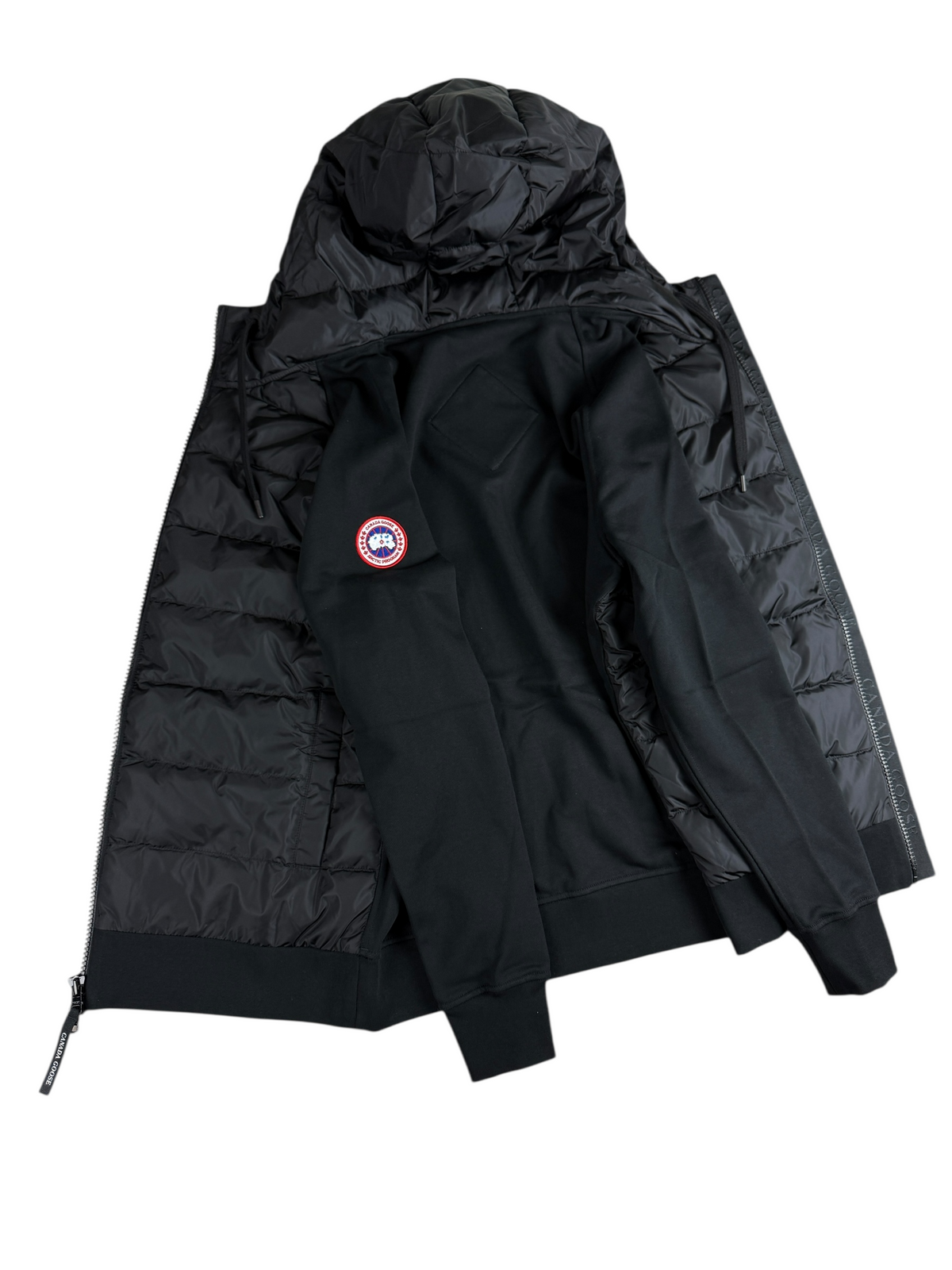 Cardigan Canada Goose noir - Détail de la matière