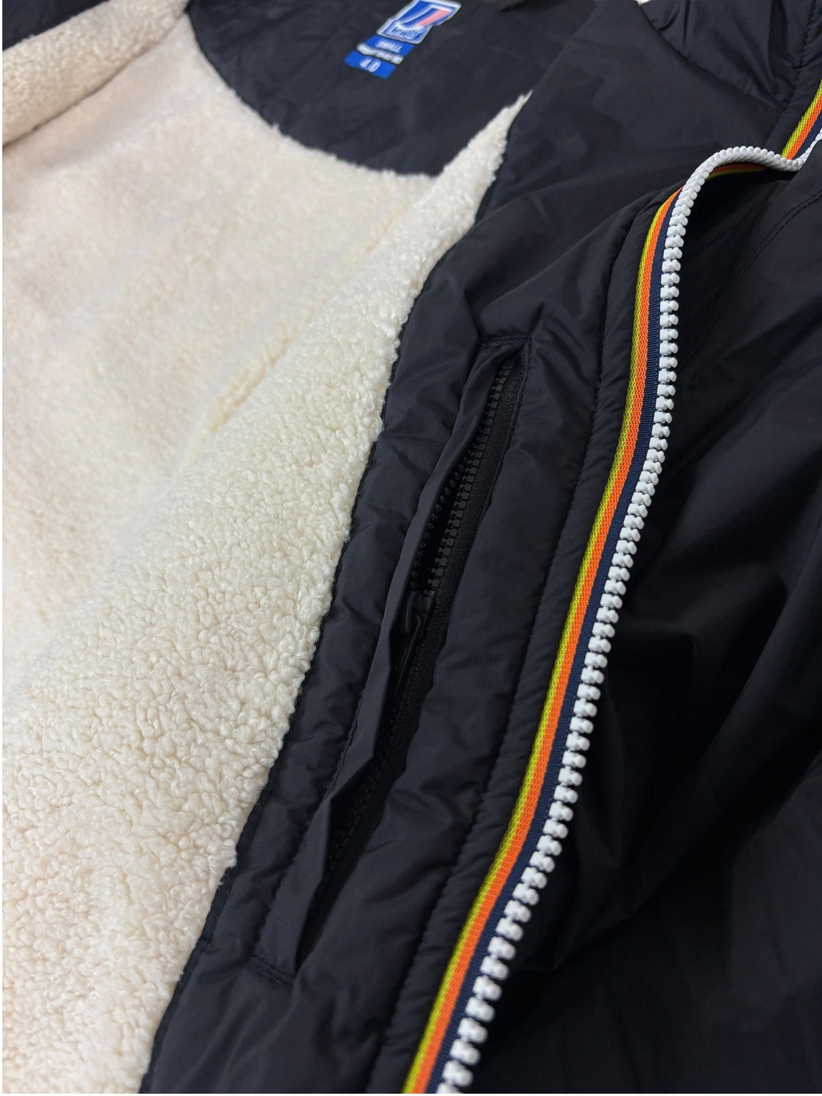 Parka K-Way noir taille S - Logo et étiquette