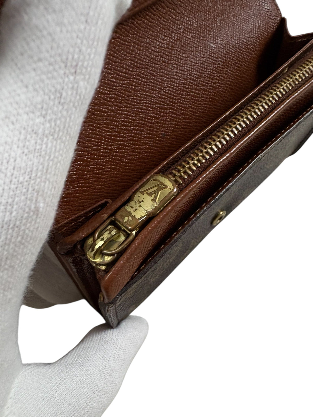Porte Monnaie Louis Vuitton Monogram marron taille MM - vue 5
