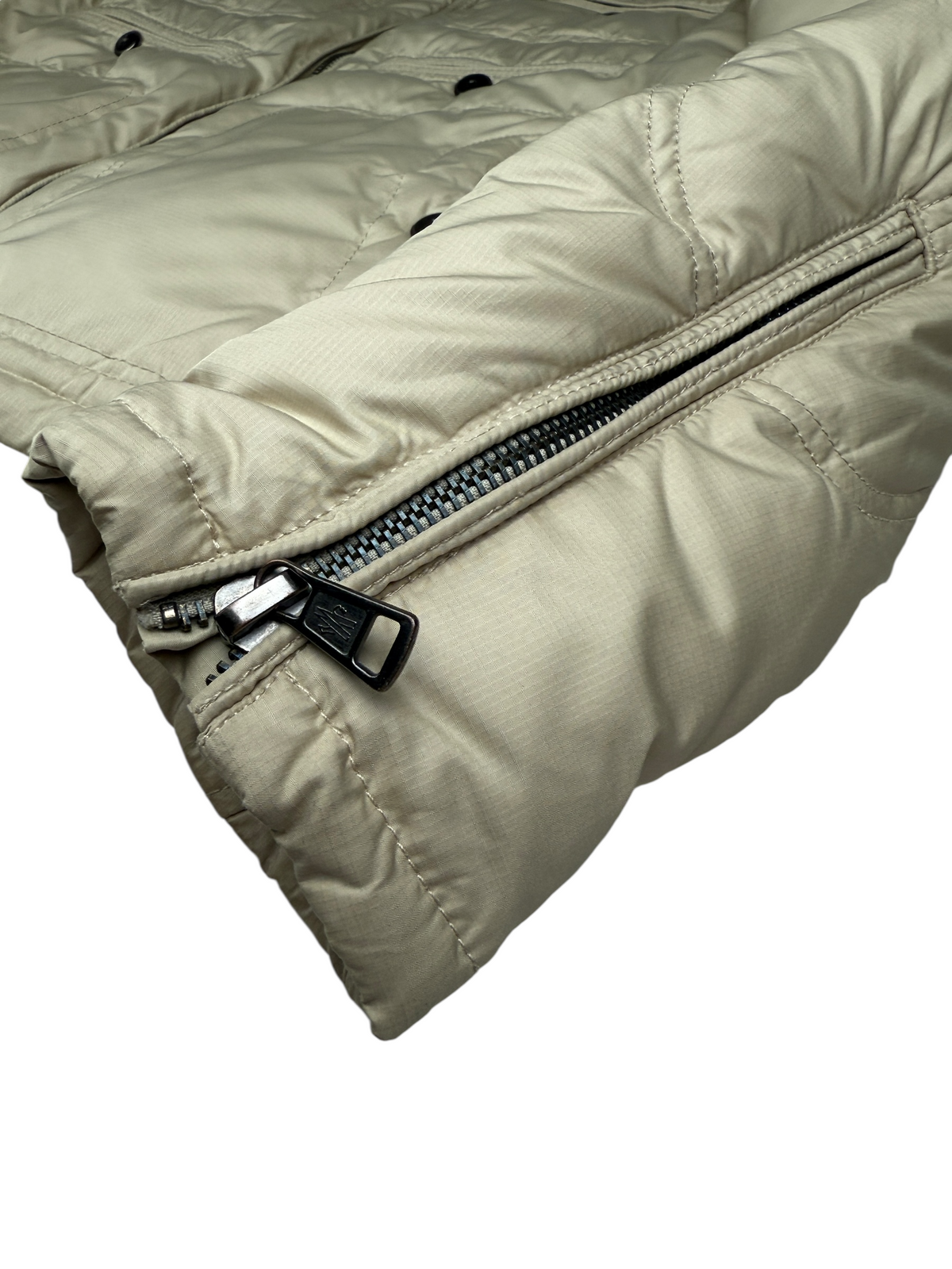Doudoune Moncler crème taille 5 - Vue 6