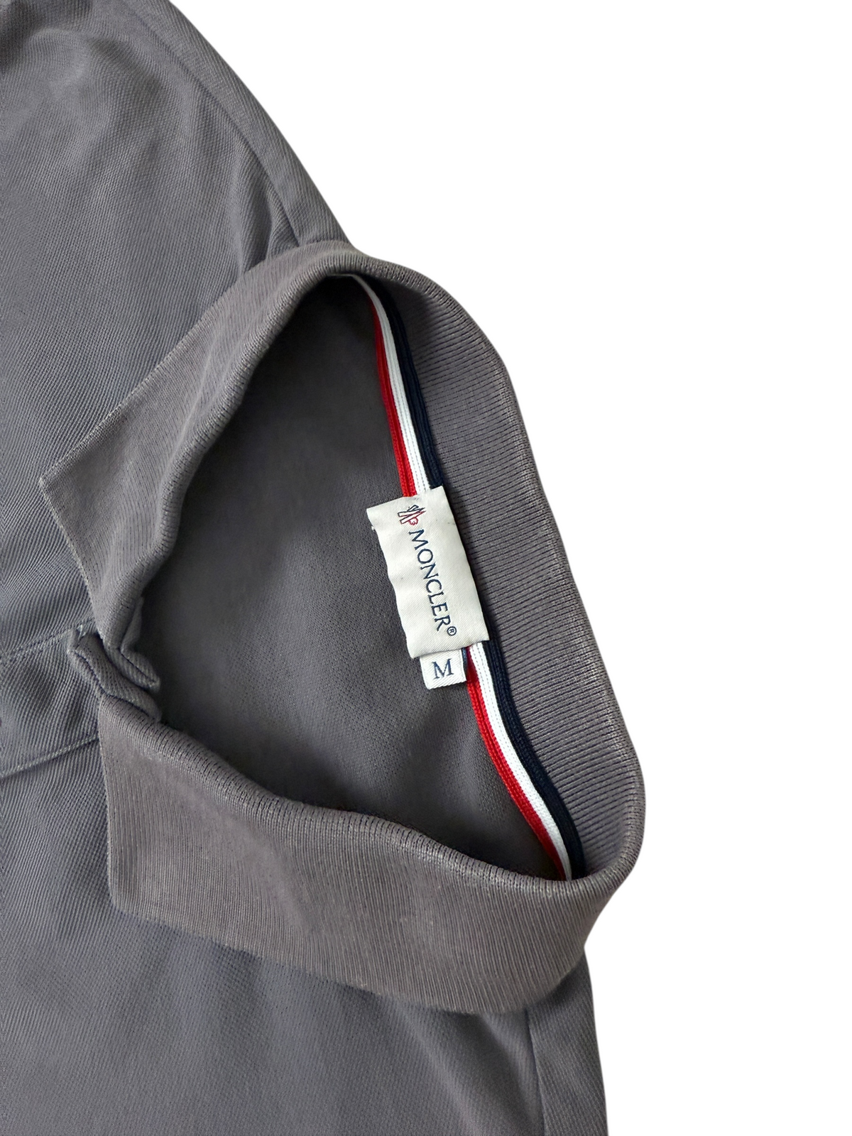Polo Moncler gris taille M - Détail