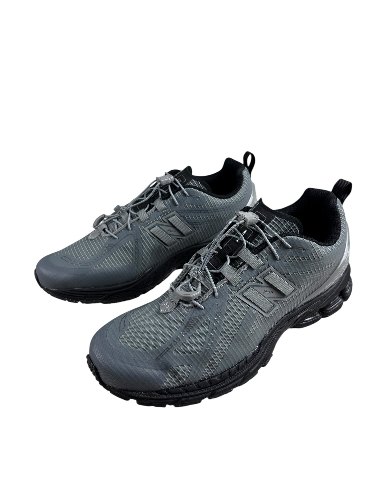 Sneakers New Balance U1906RNG grises, pointure 41 1/2 — détail du produit