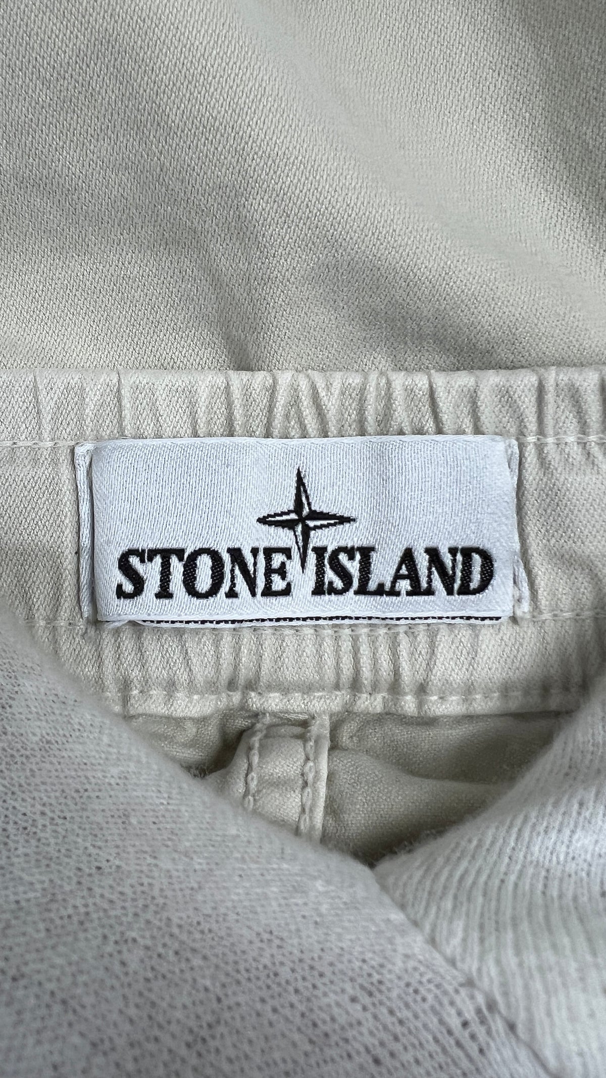 Pantalon Cargo Stone Island Old Effect Beige Taille W30 – photo complémentaire 1 – NB08 Shop