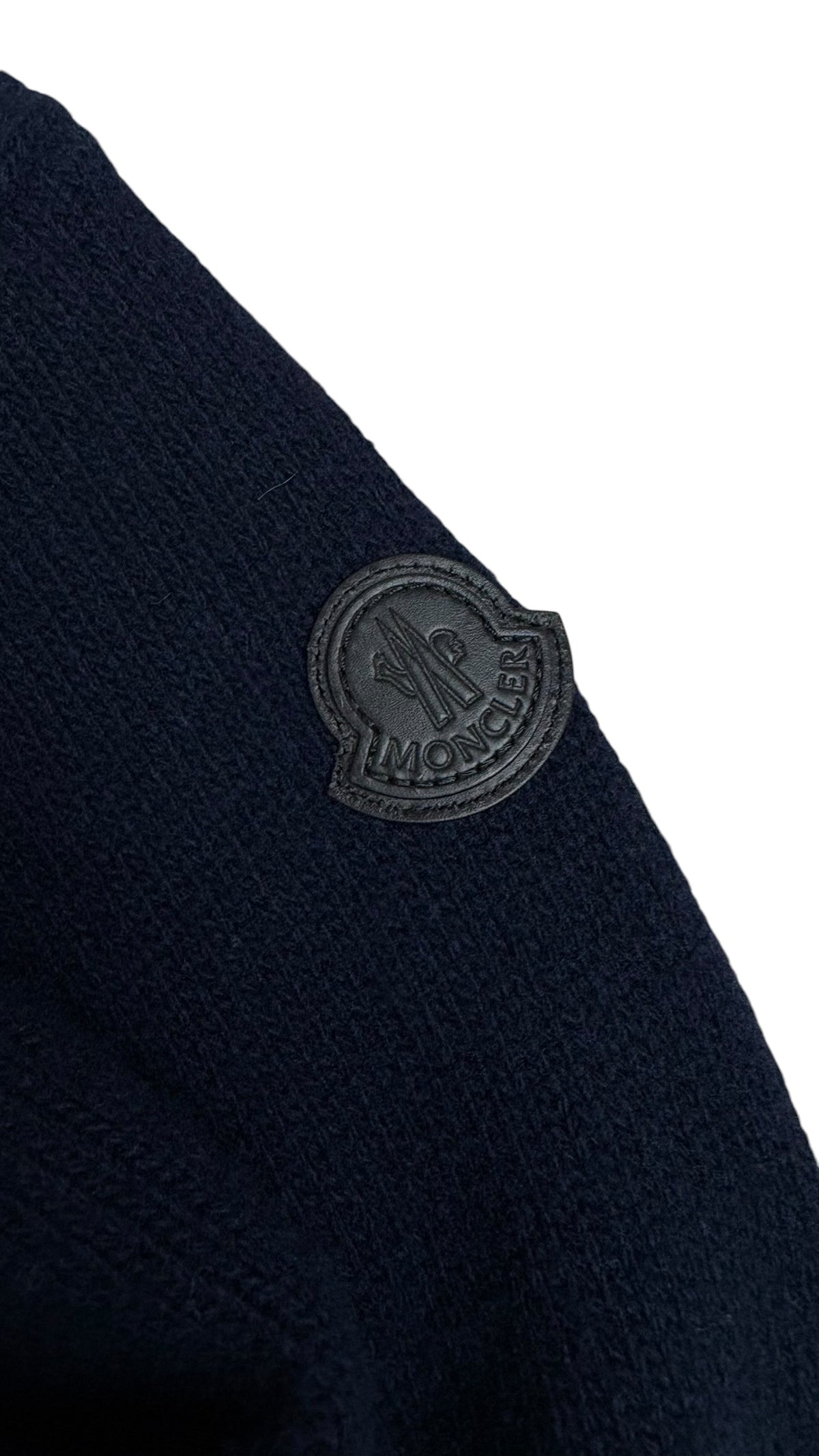 Pull Moncler marine taille L - vue 2/4