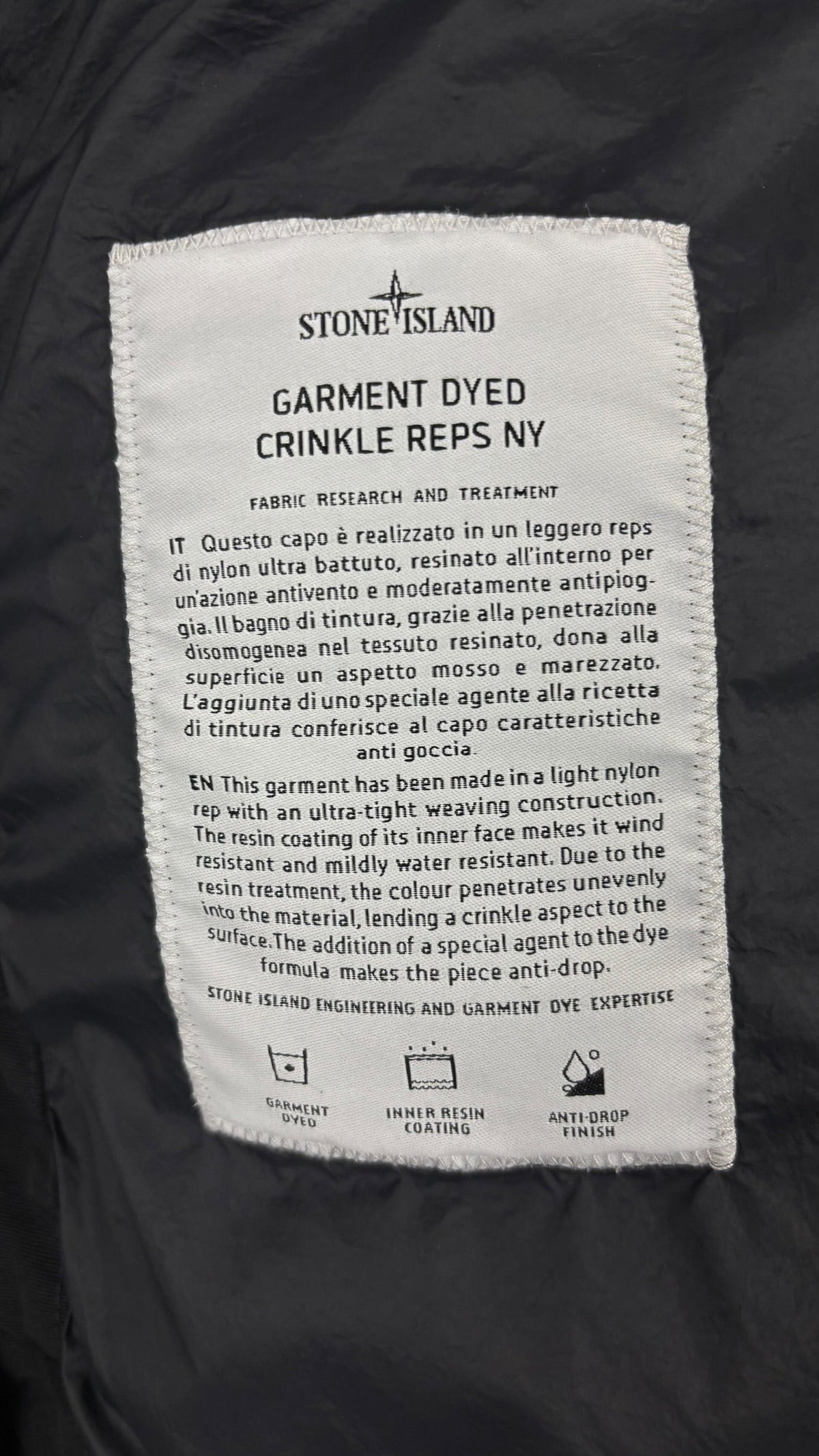 Doudoune Stone Island noir taille S - Logo et étiquette