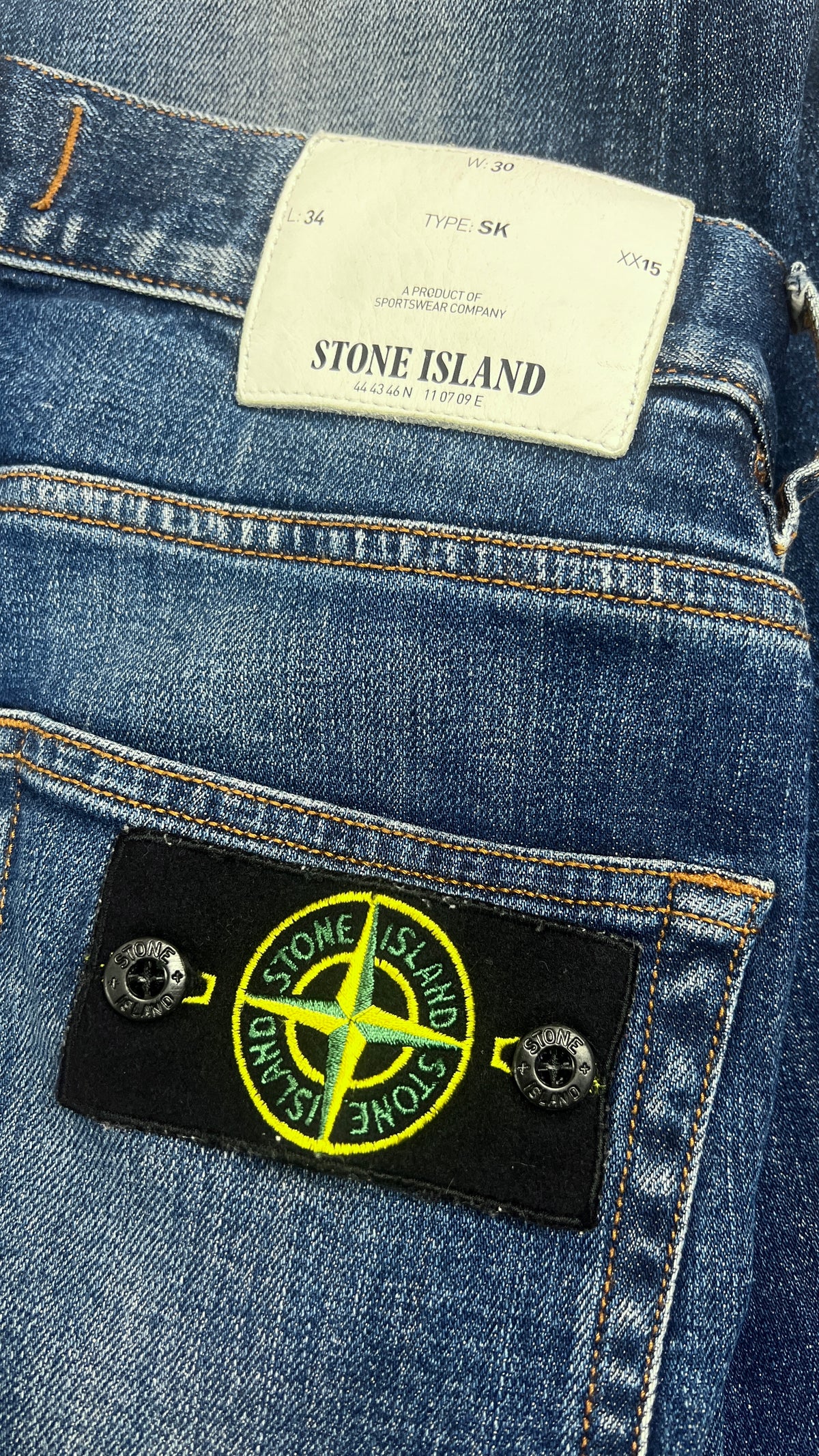 Jean Stone Island bleu taille W30, détail étiquette — vue 4