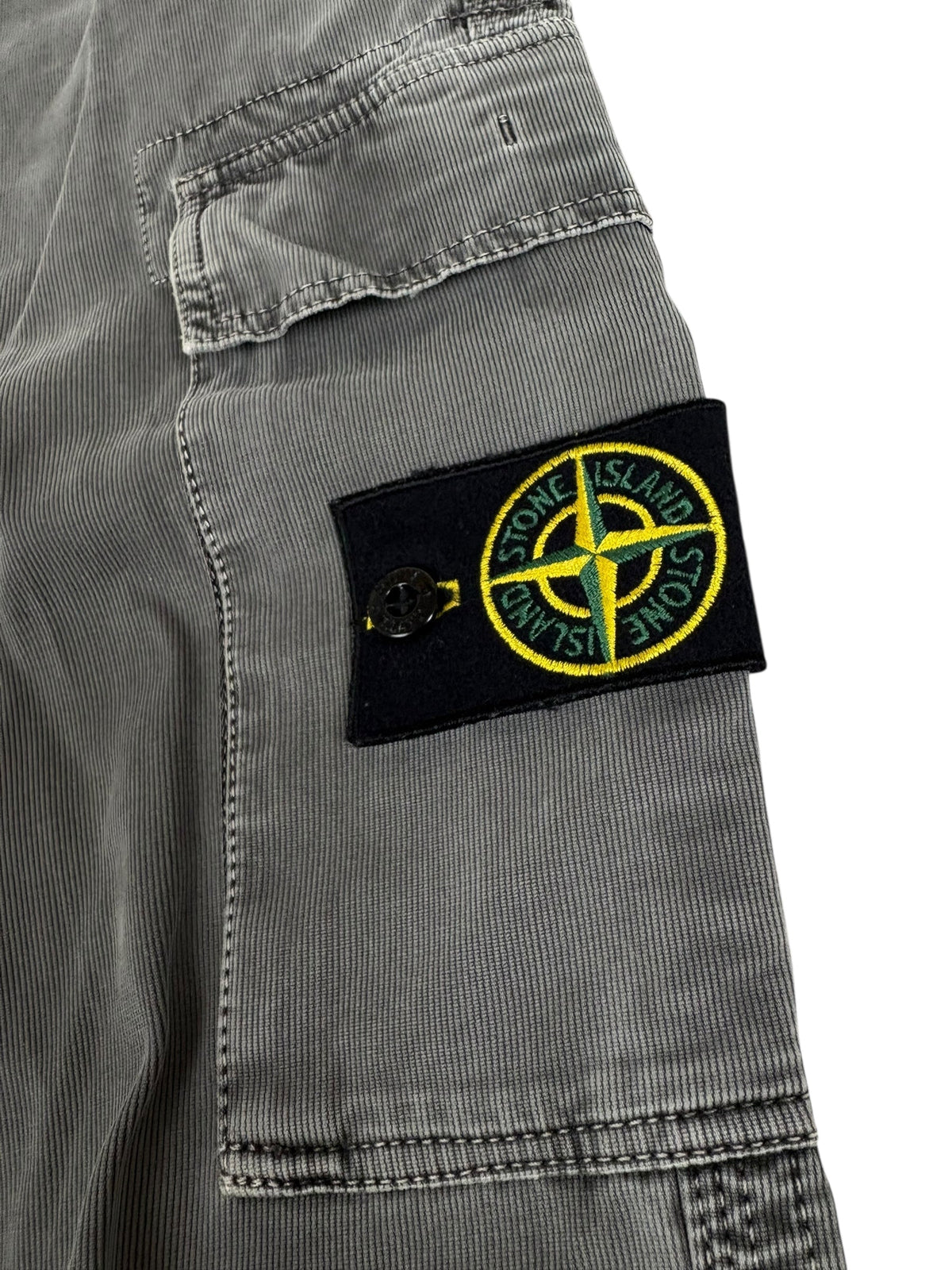 Pantalon Stone Island gris taille W29 - Vue de dos