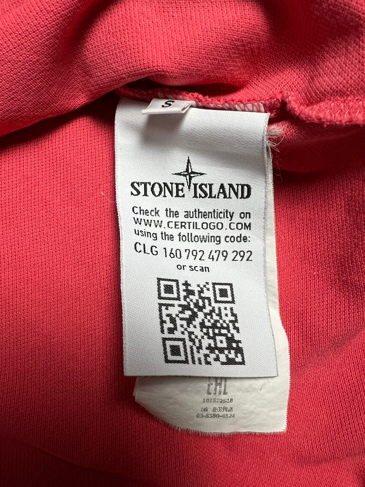 Polo Stone Island rose taille S - Détail