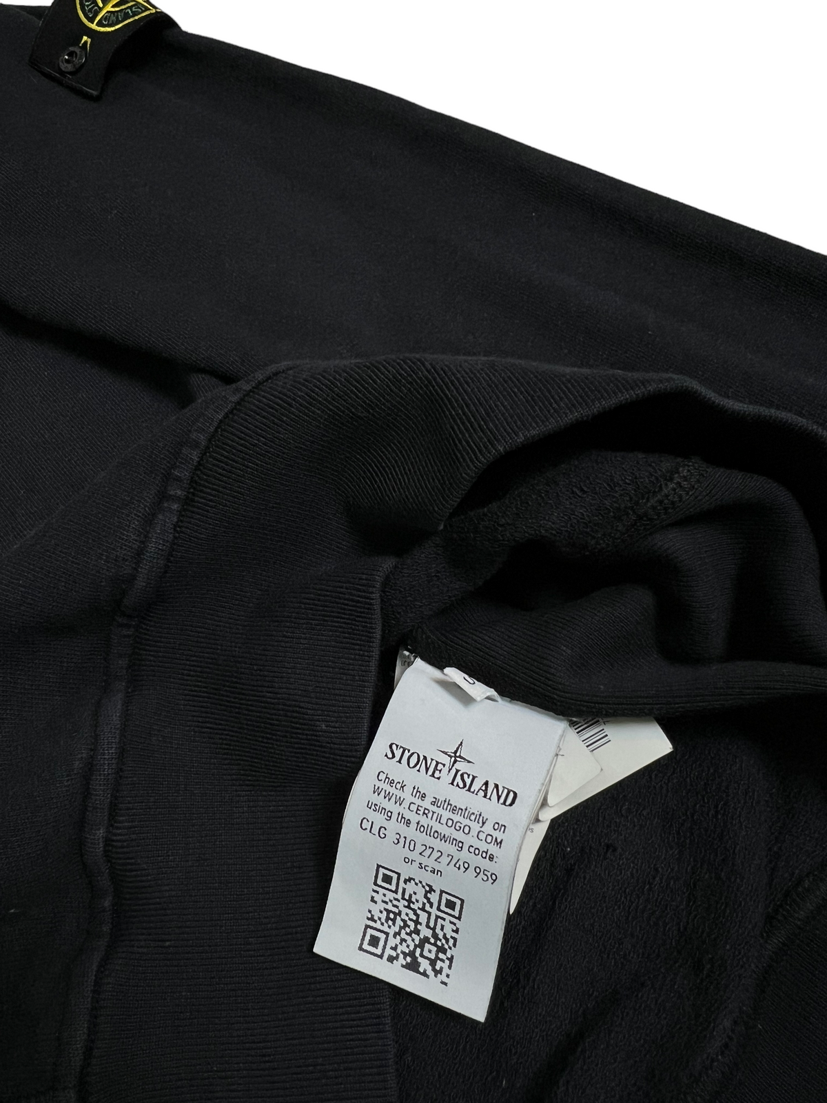 Pull Stone Island noir taille S - Vue côté