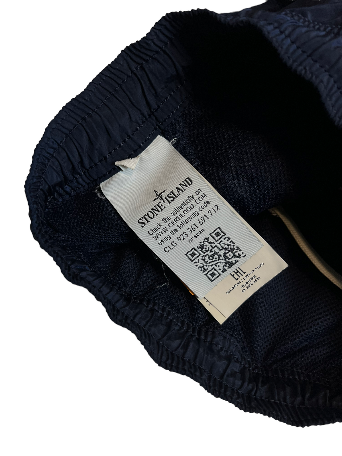 Short Stone Island bleu taille M - Détail