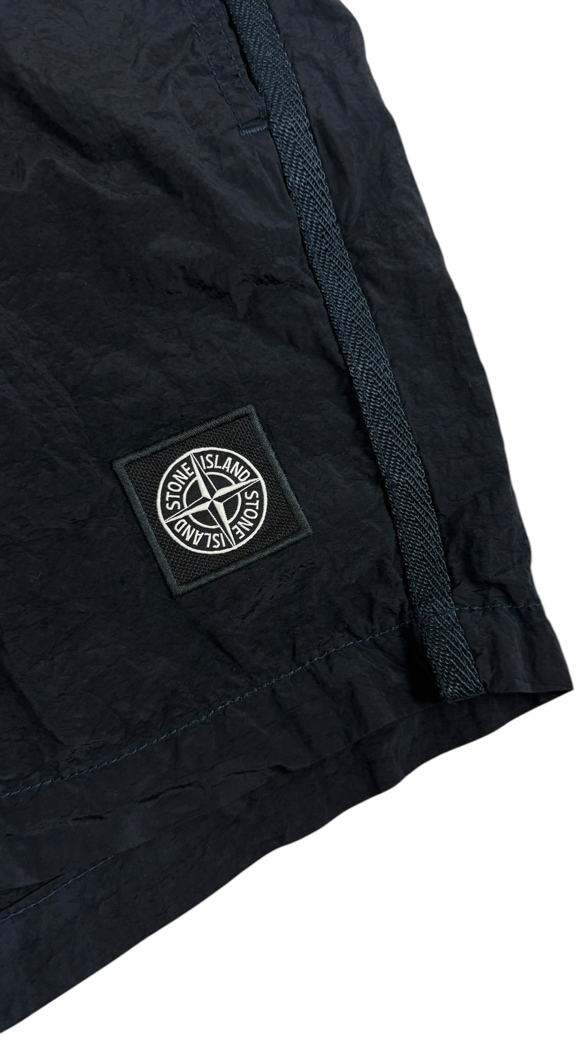 Short de bain Stone Island Nylon Métal bleu marine — détail du produit