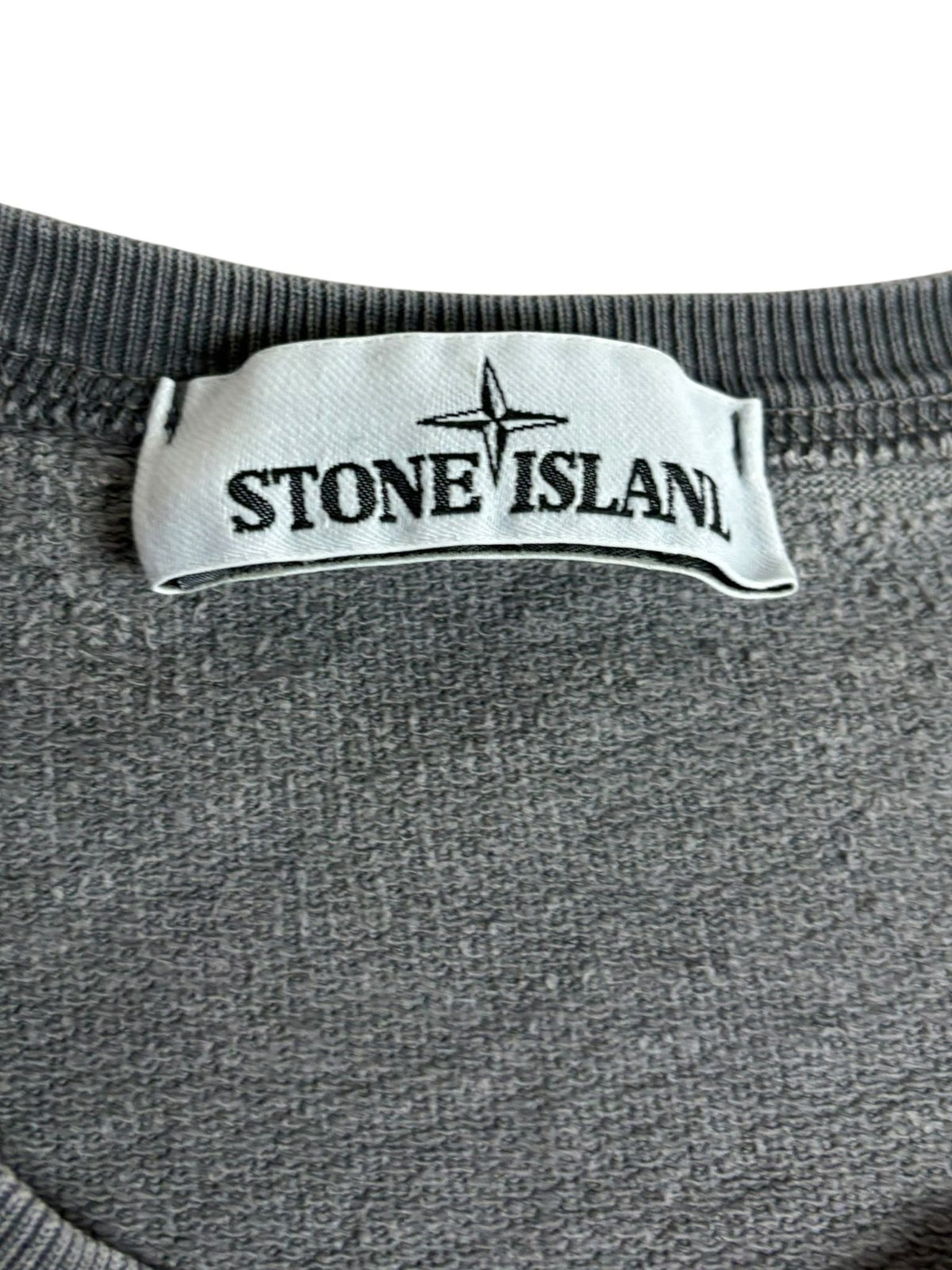 Sweat Stone Island gris taille M - Détail
