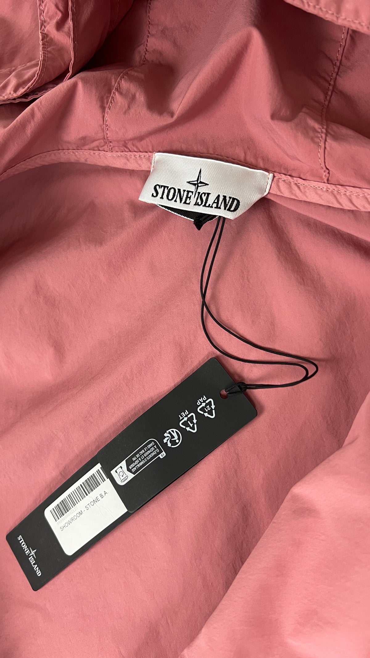 Stone Island Light Compact Touch Poly-TC Oleander hooded jacket, pink, labels and finishing detail — view 6