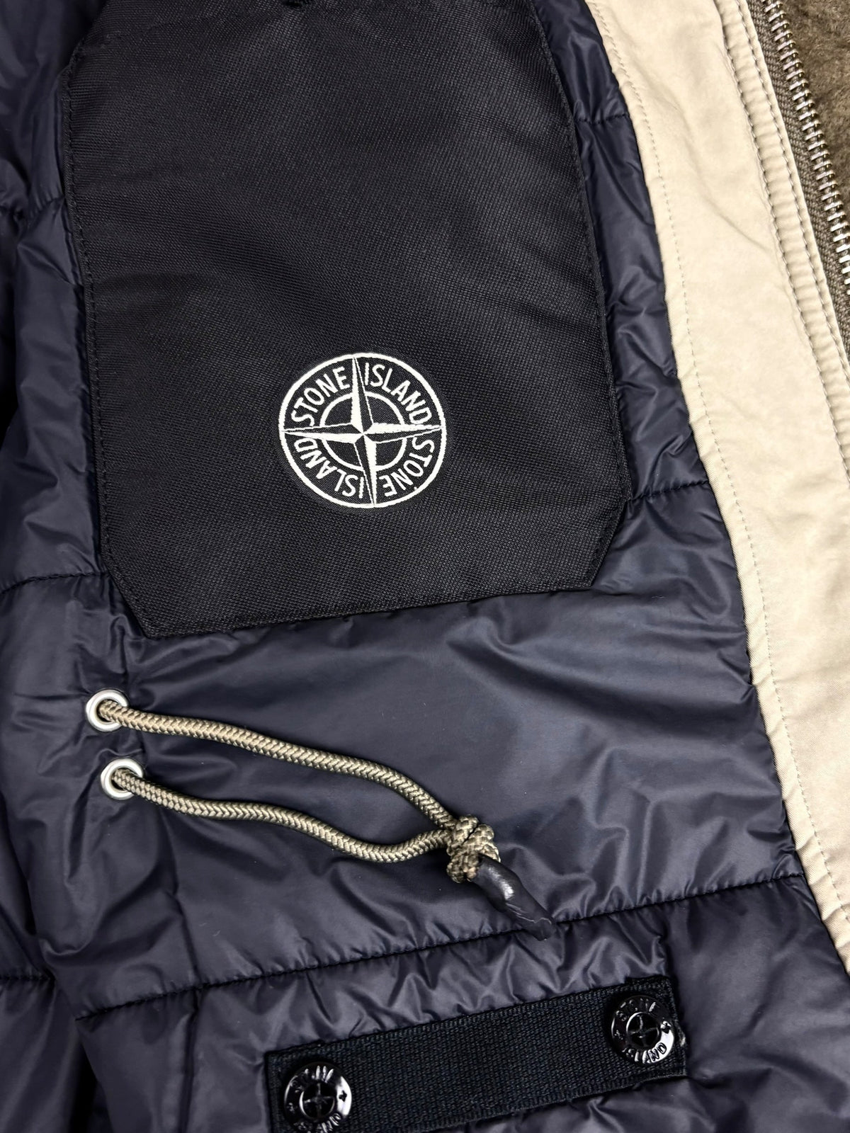 Veste Stone Island kaki taille M - Vue côté