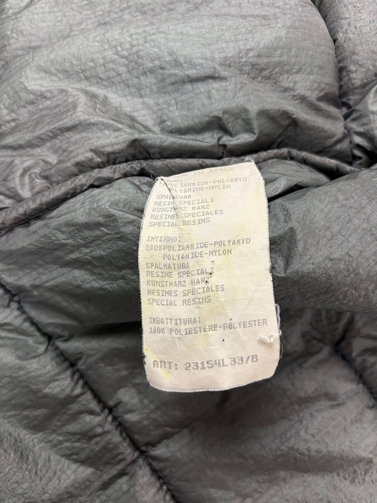 Veste Stone Island vert taille M - Logo et étiquette
