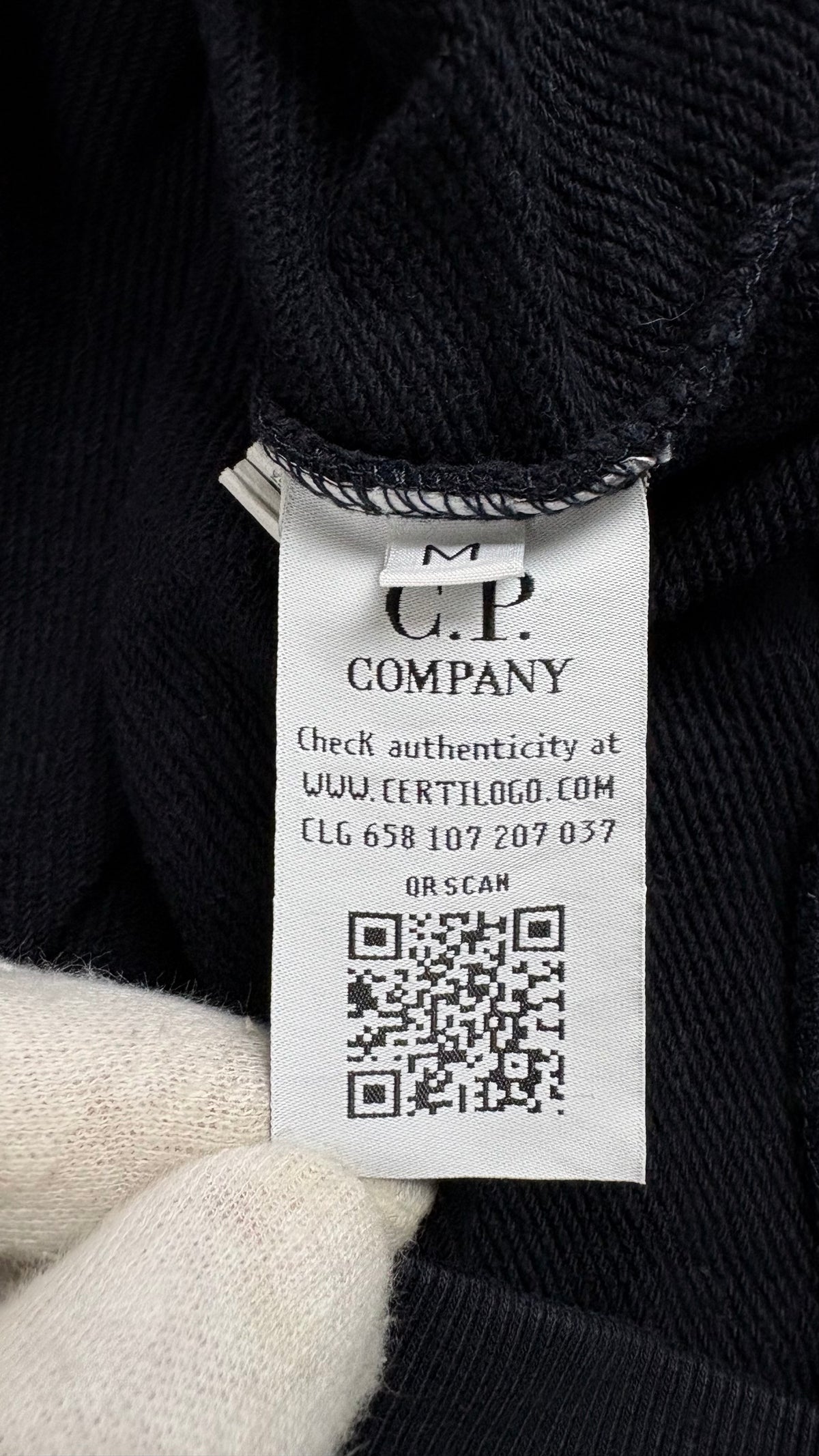 Sweat-shirt Hoodie C.P Company Lens Marine Taille M – photo complémentaire 3 – NB08 Shop