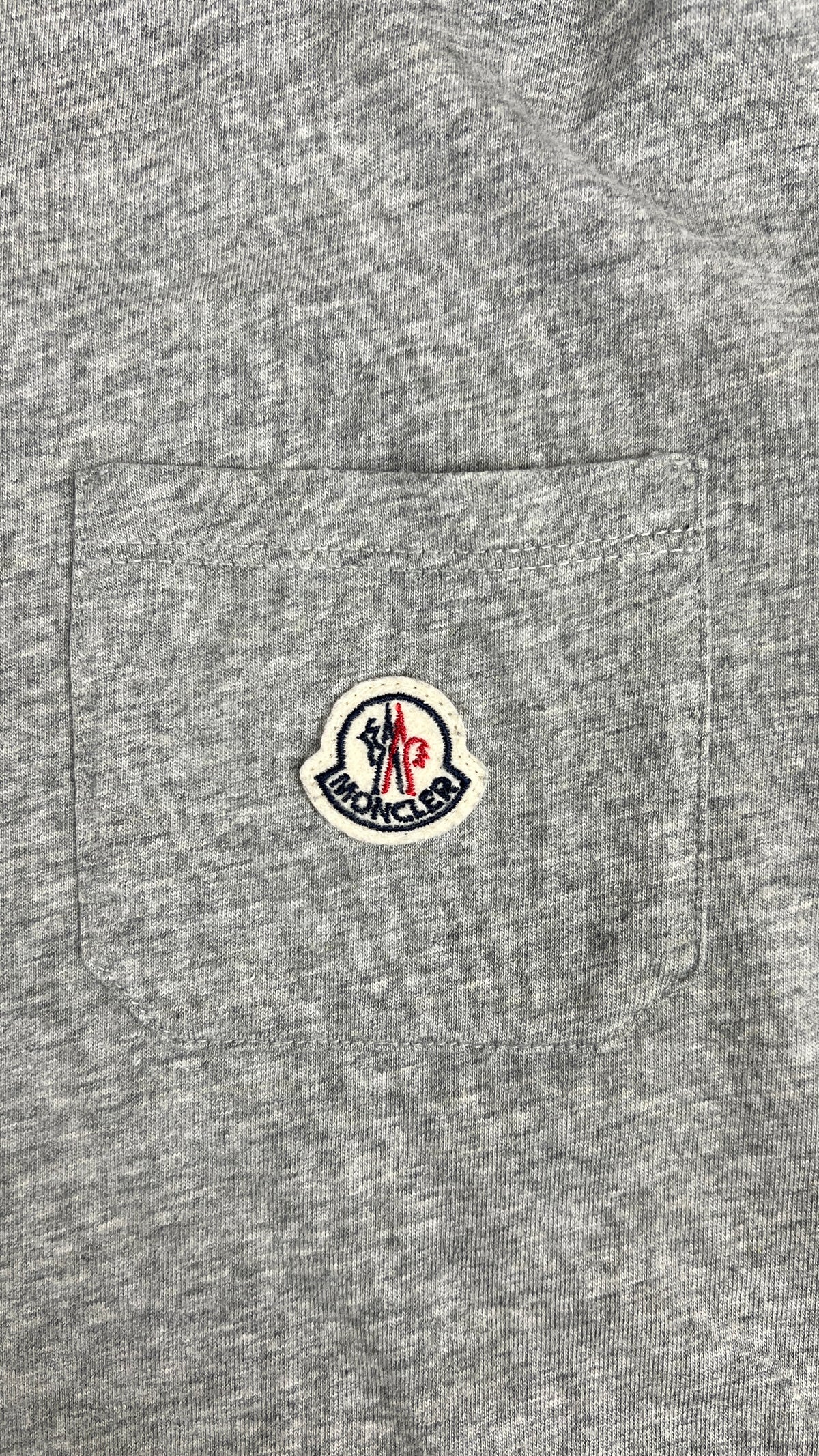 Tee-shirt Moncler gris taille L - vue 5