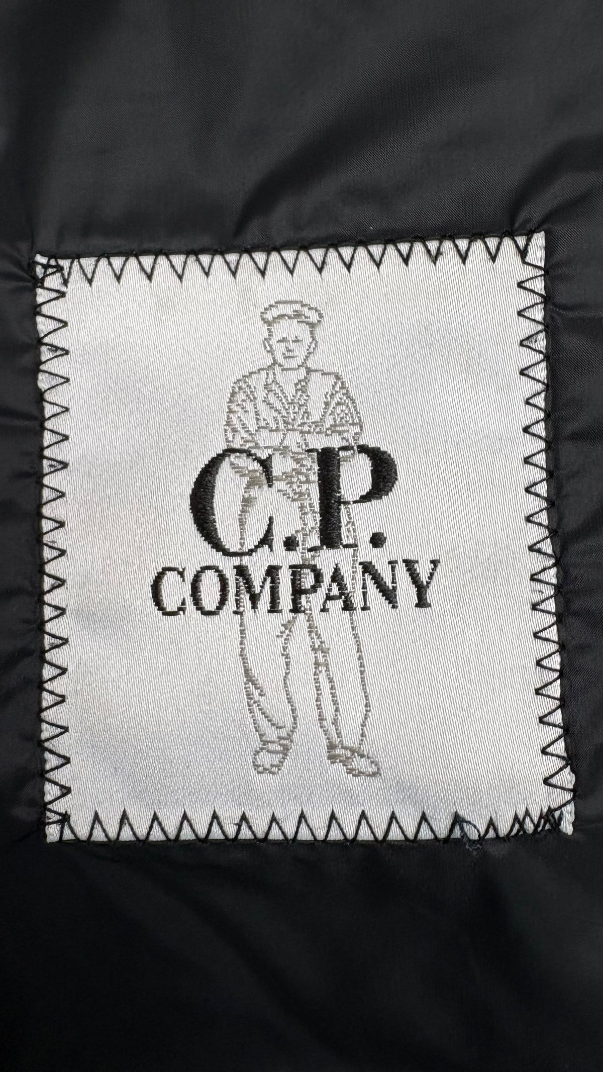 Veste Hybride à Capuche C.P Company Junior Shell-R Noir Taille 12 ans – photo complémentaire 3 – NB08 Shop