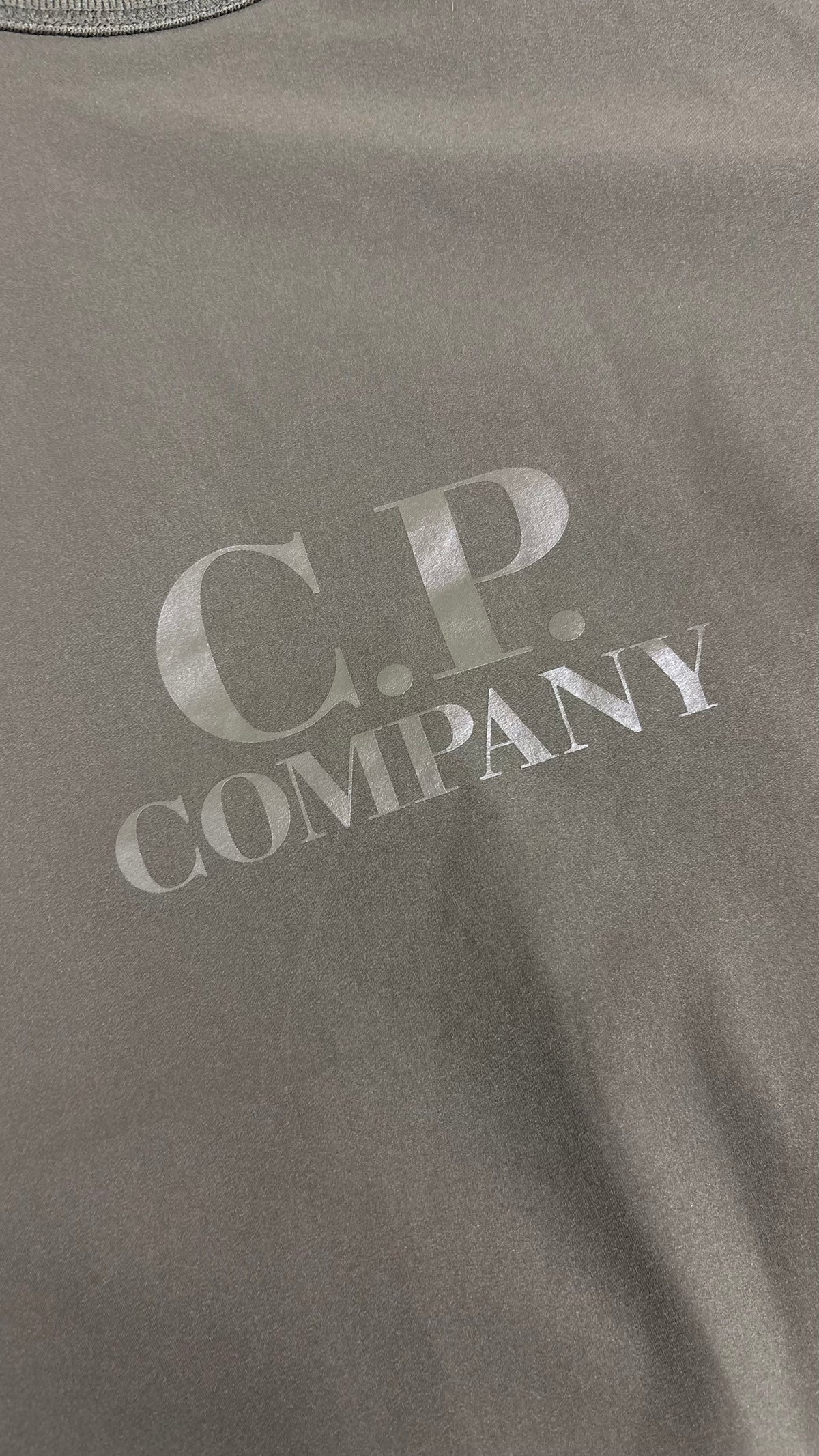 Sweat-shirt Crewneck C.P Company Logo Technique kaki taille S, détail étiquettes et finitions — vue 4