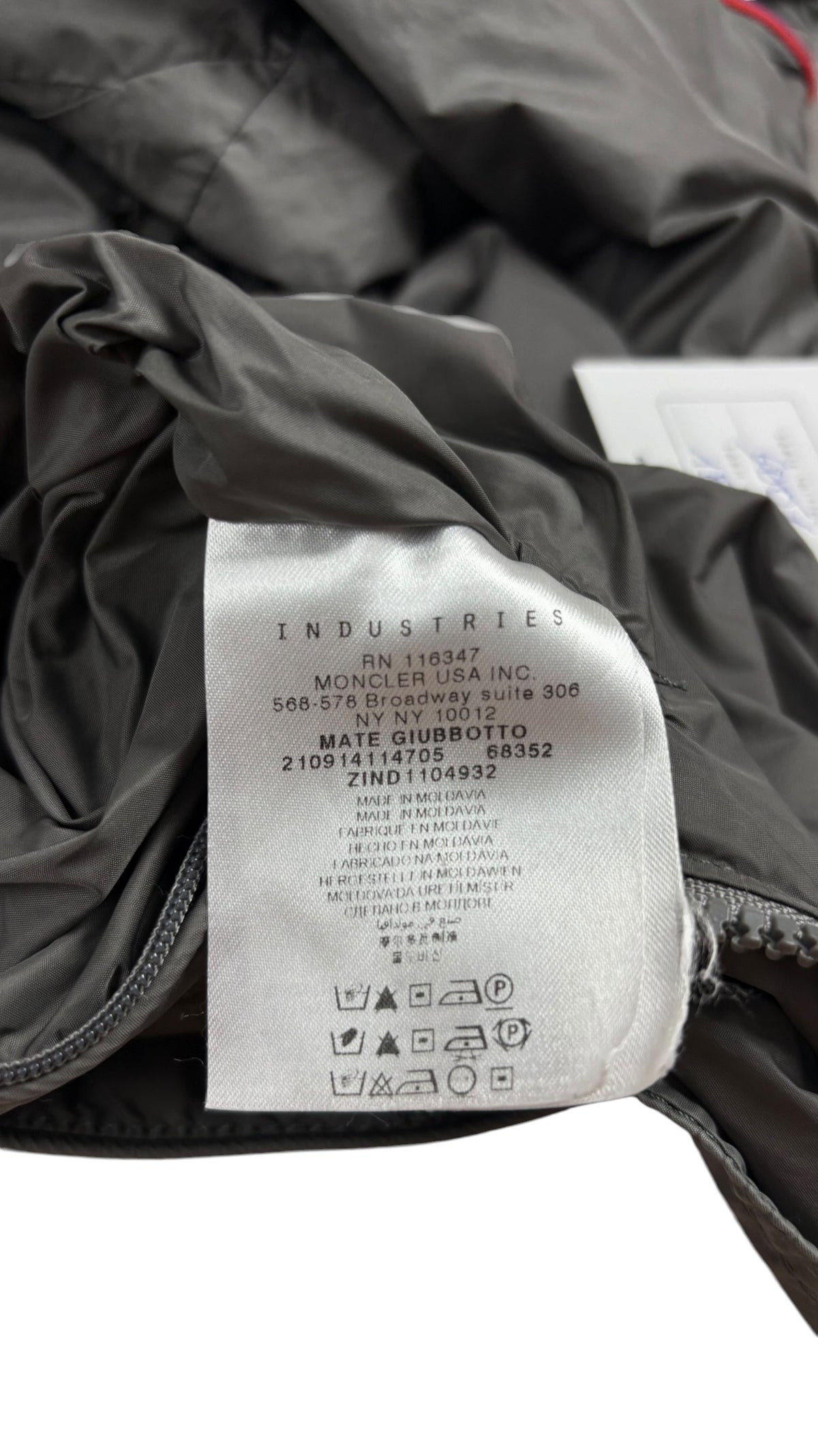 Giacca Moncler in nylon - Grigio - Taglia 4
