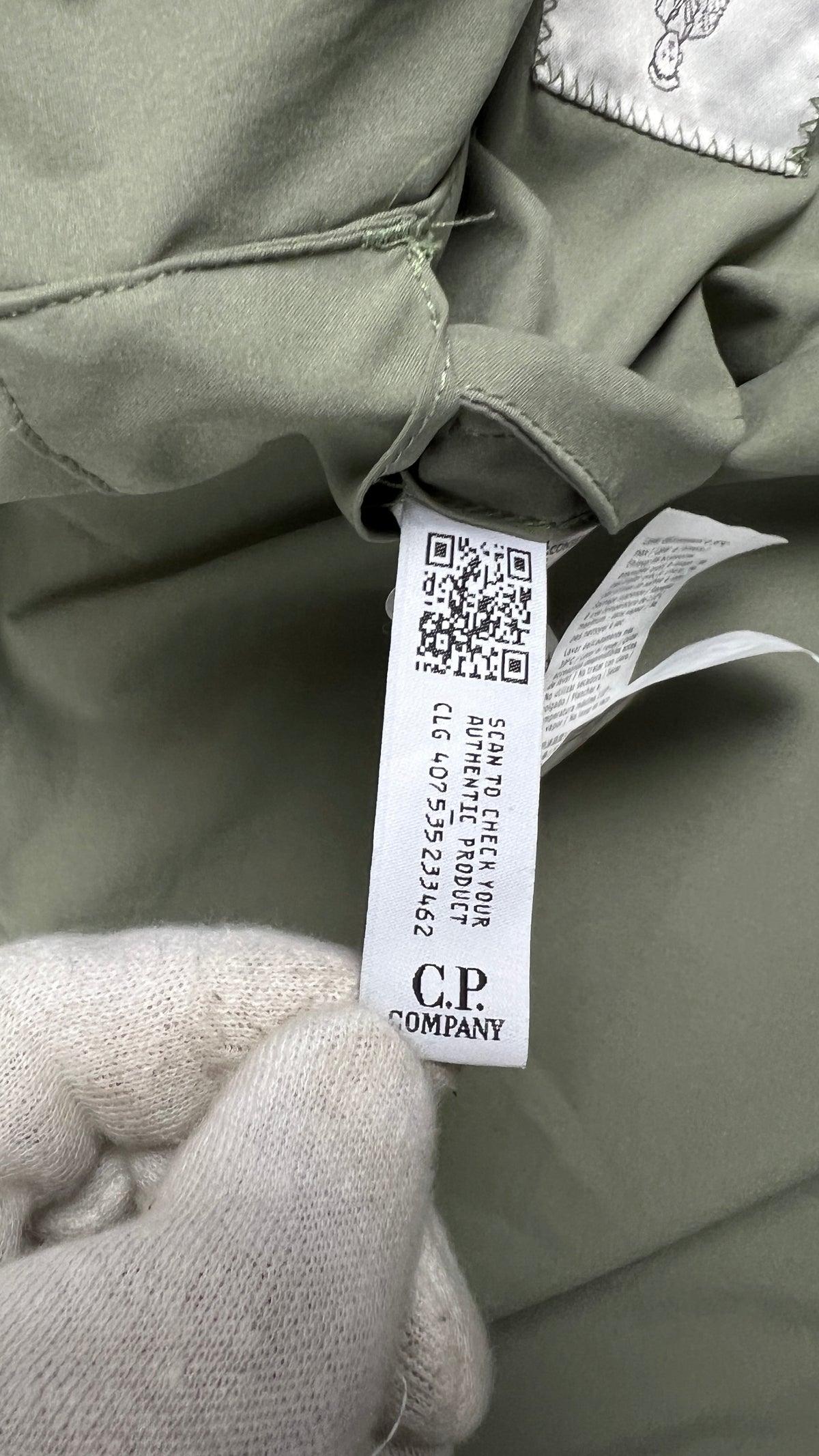 Veste à Capuche C.P Company Pro-Tek Kaki Taille 48 – photo complémentaire 5 – NB08 Shop