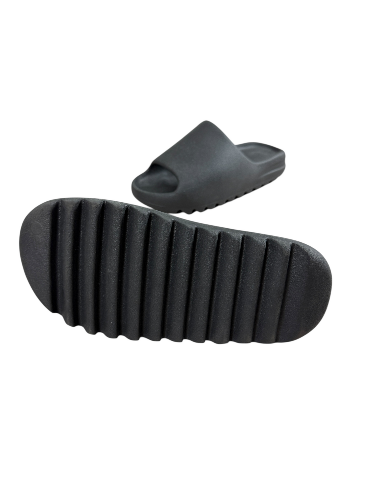 Claquettes Yeezy Slide noir taille 43 - Vue côté