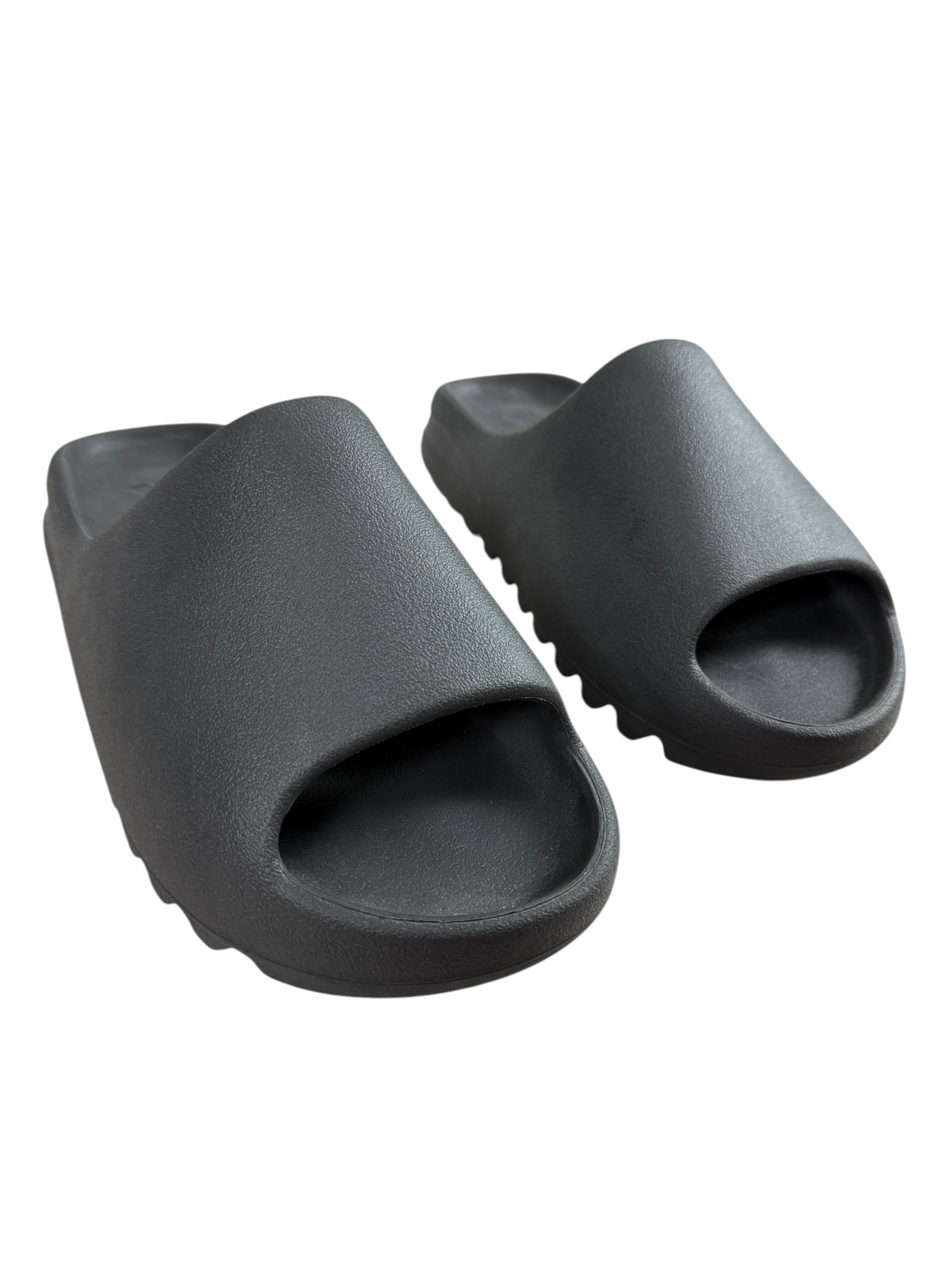 Claquettes Yeezy Slide noir taille 43 - Vue de dos