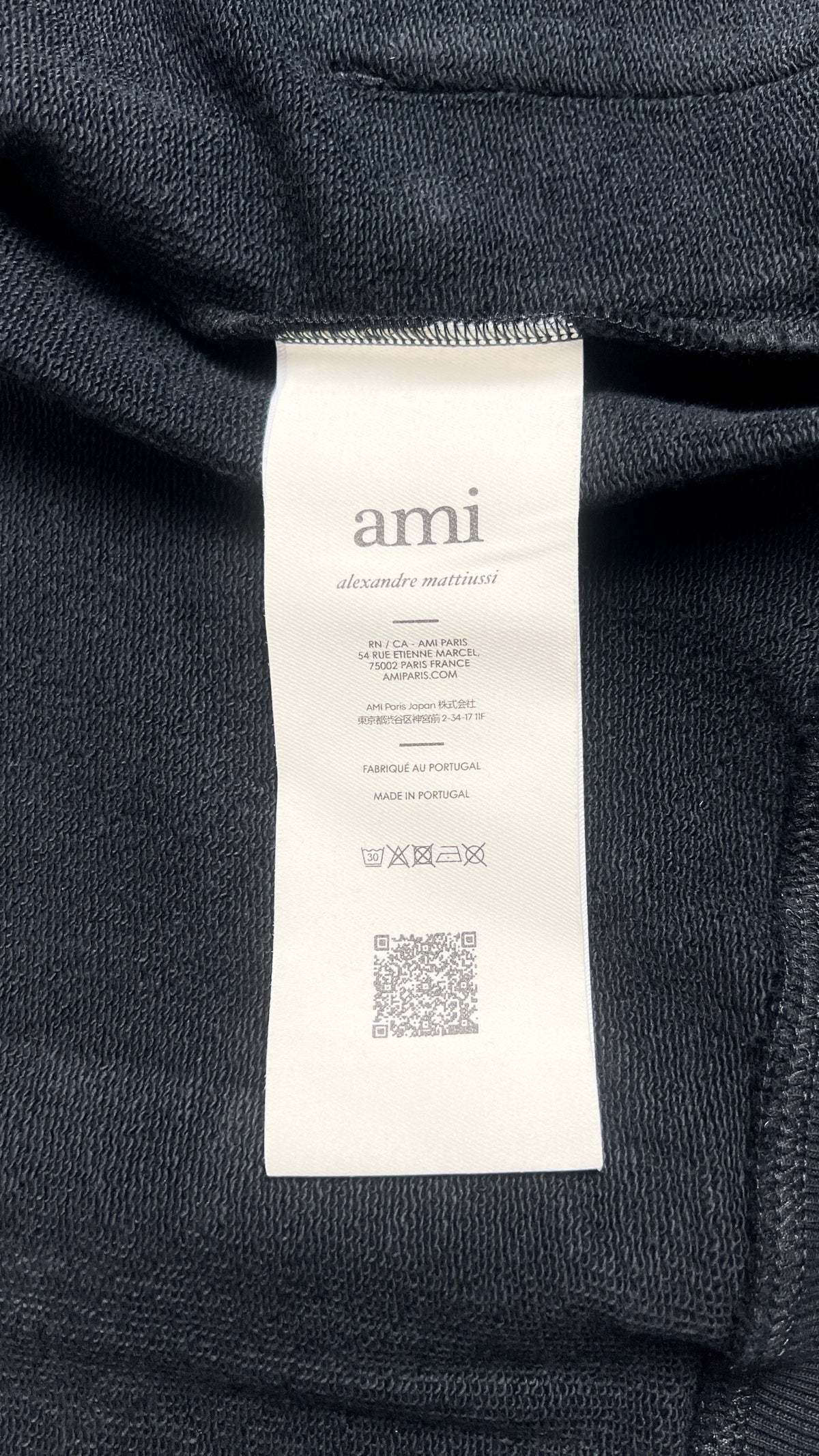 Sweat à capuche zippé Ami de Coeur AMI Paris noir neuf, capuche et œillets métal siglés — vue 4