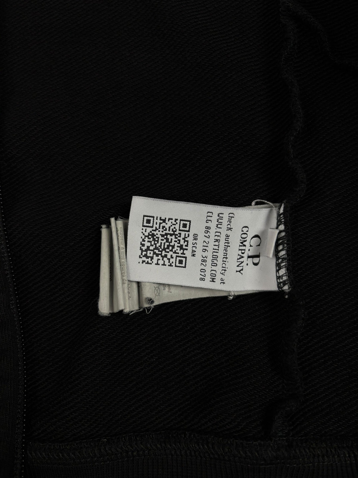 Gilet C.P Company noir taille S - Détail