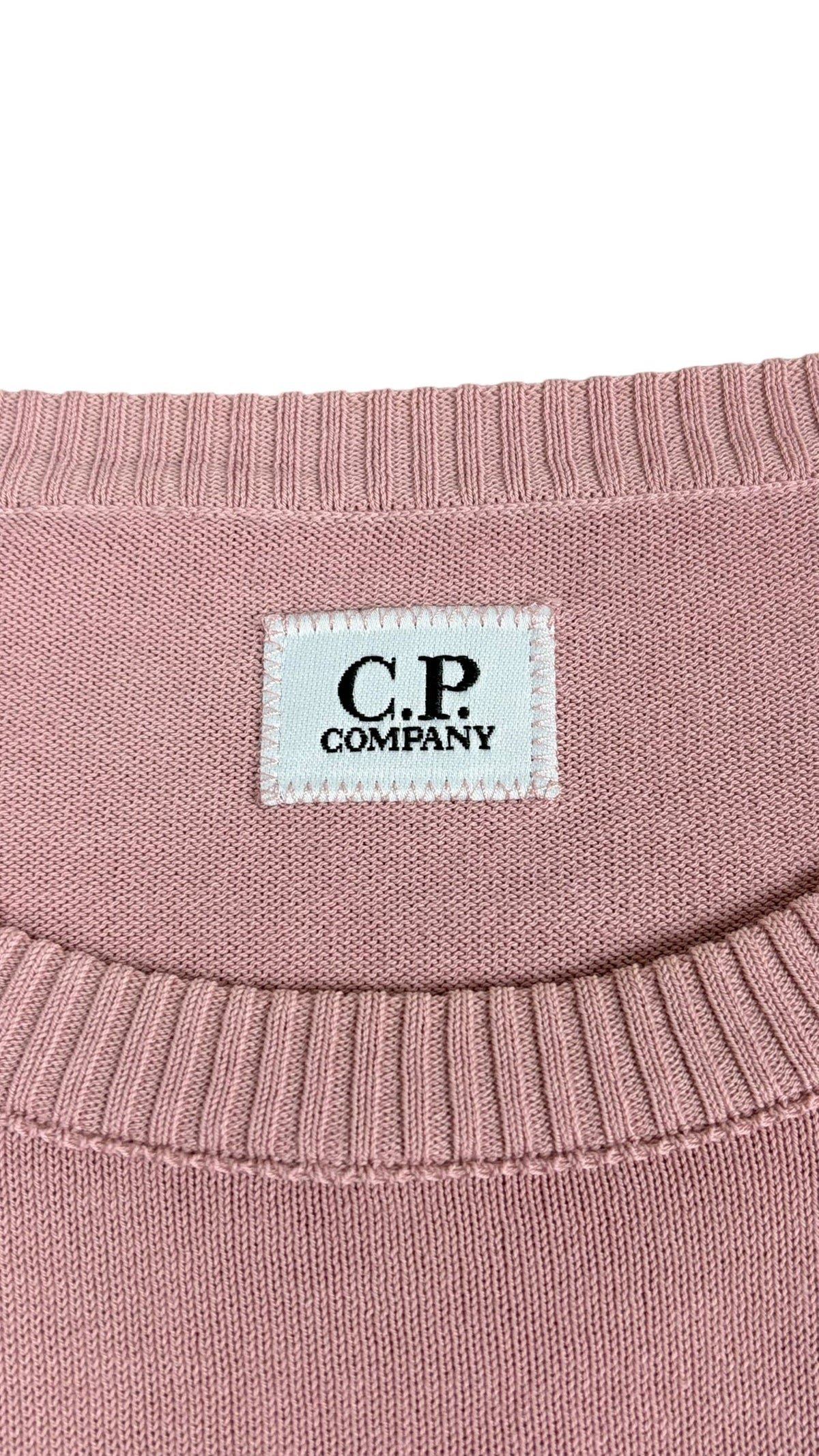 Pull C.P Company rose taille 54 - Détail