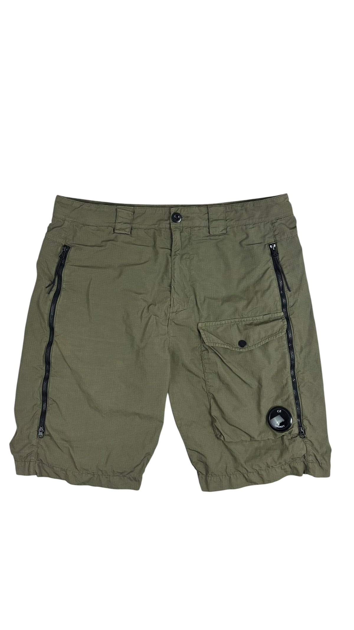 Short C.P Company kaki taille 48 - Vue de face