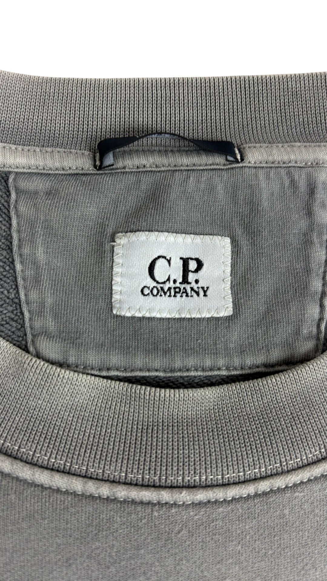 Sweat C.P Company gris taille XL - Détail