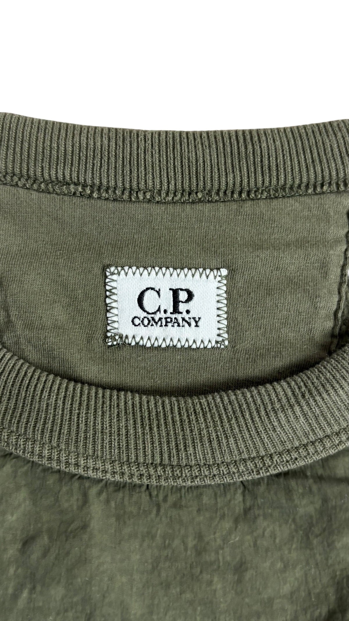 Sweat C.P Company kaki taille L - Détail