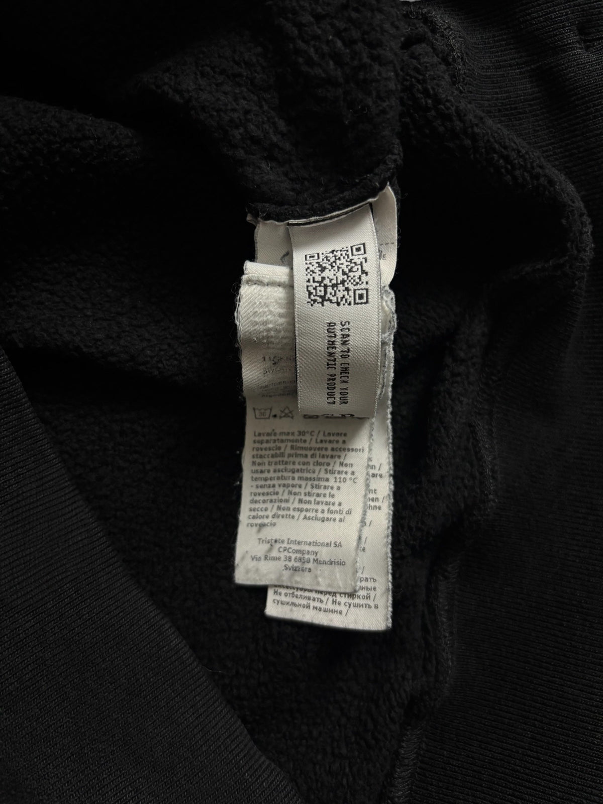 Sweat C.P Company noir taille XS - Logo et étiquette