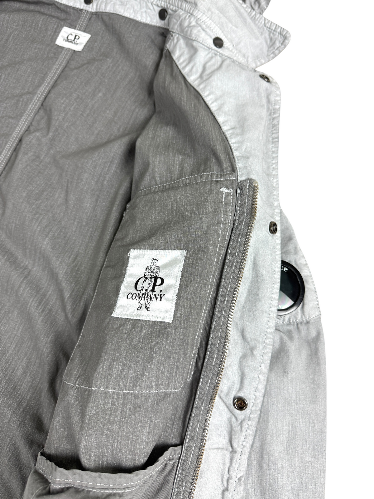 Veste C.P Company gris taille S - Logo et étiquette
