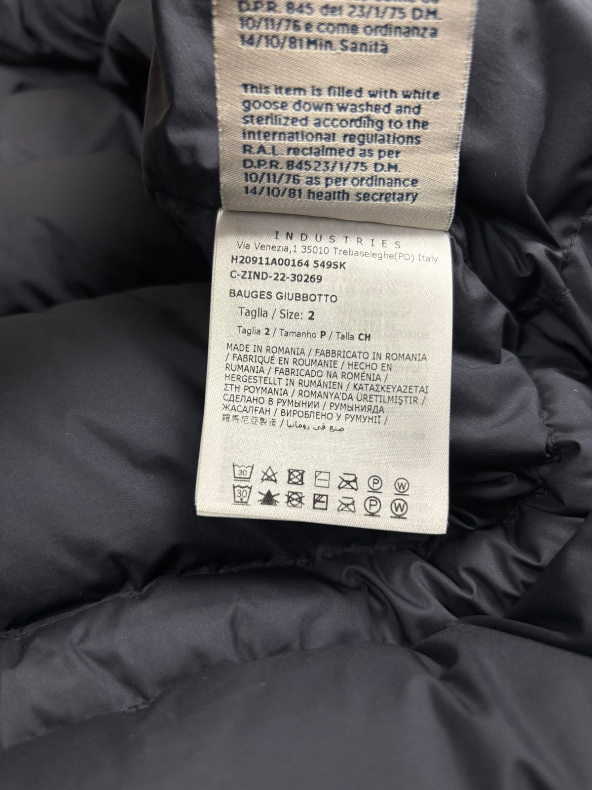 Doudoune Moncler marine taille 2 - Vue 8