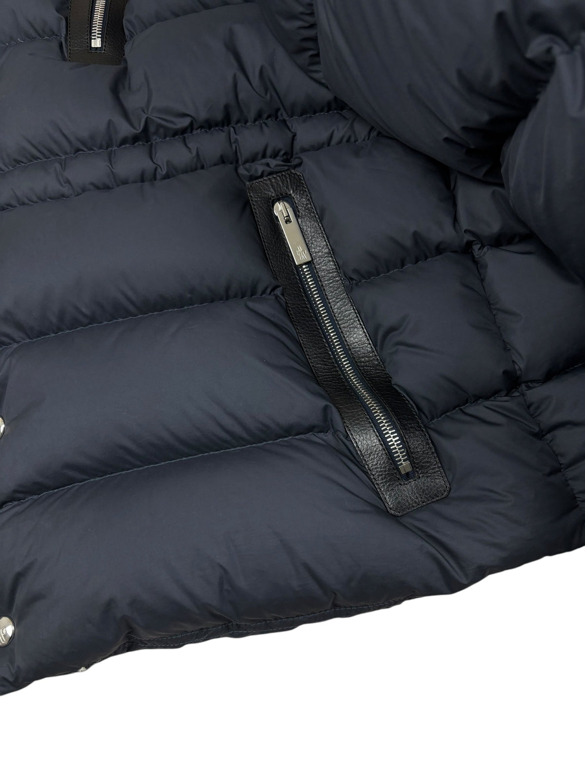 Doudoune Moncler marine taille 2 - Vue côté